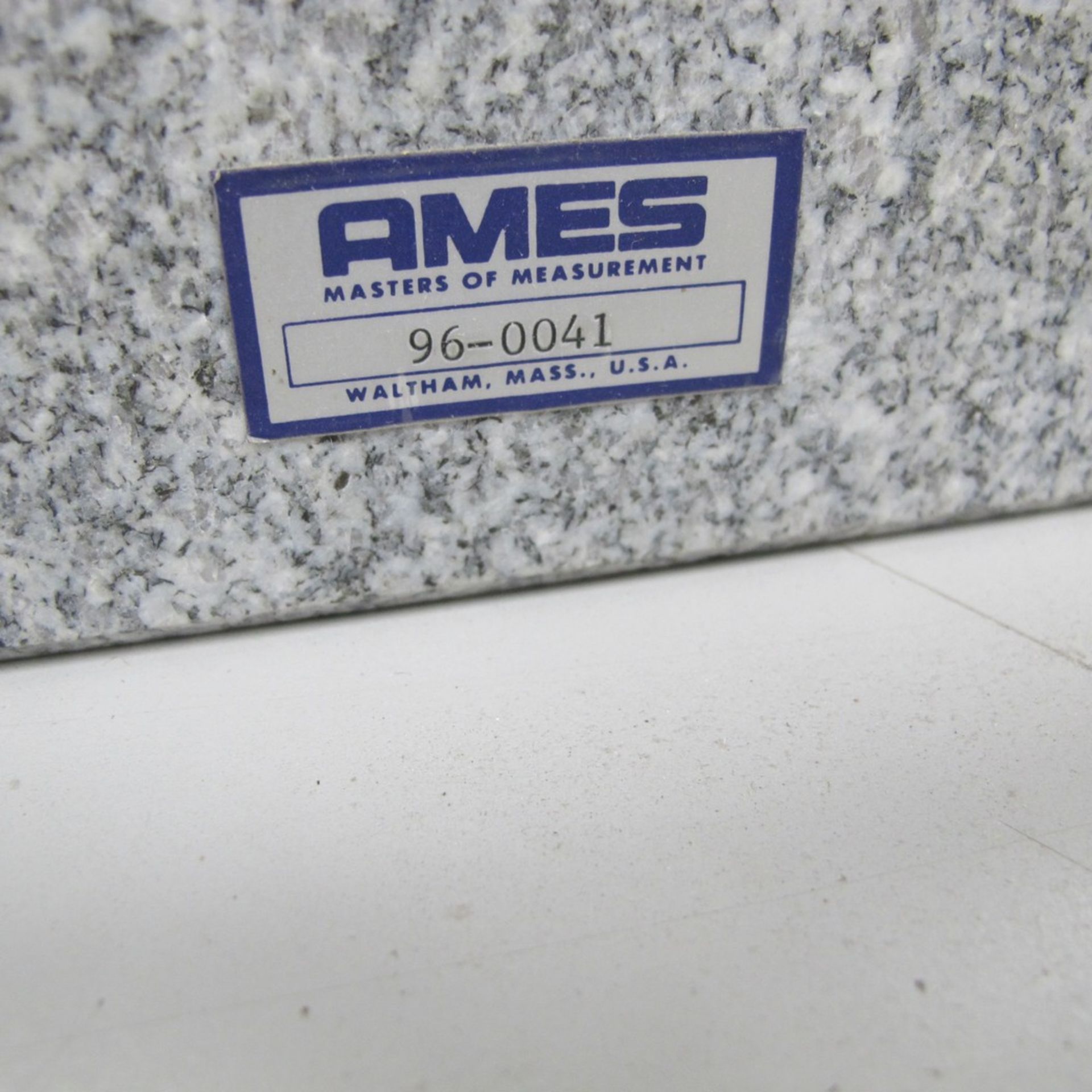 AMES GRANITE PLATE, STAND, WEIGHTS AND DIGITAL GAUGE (LAB) - Image 2 of 2