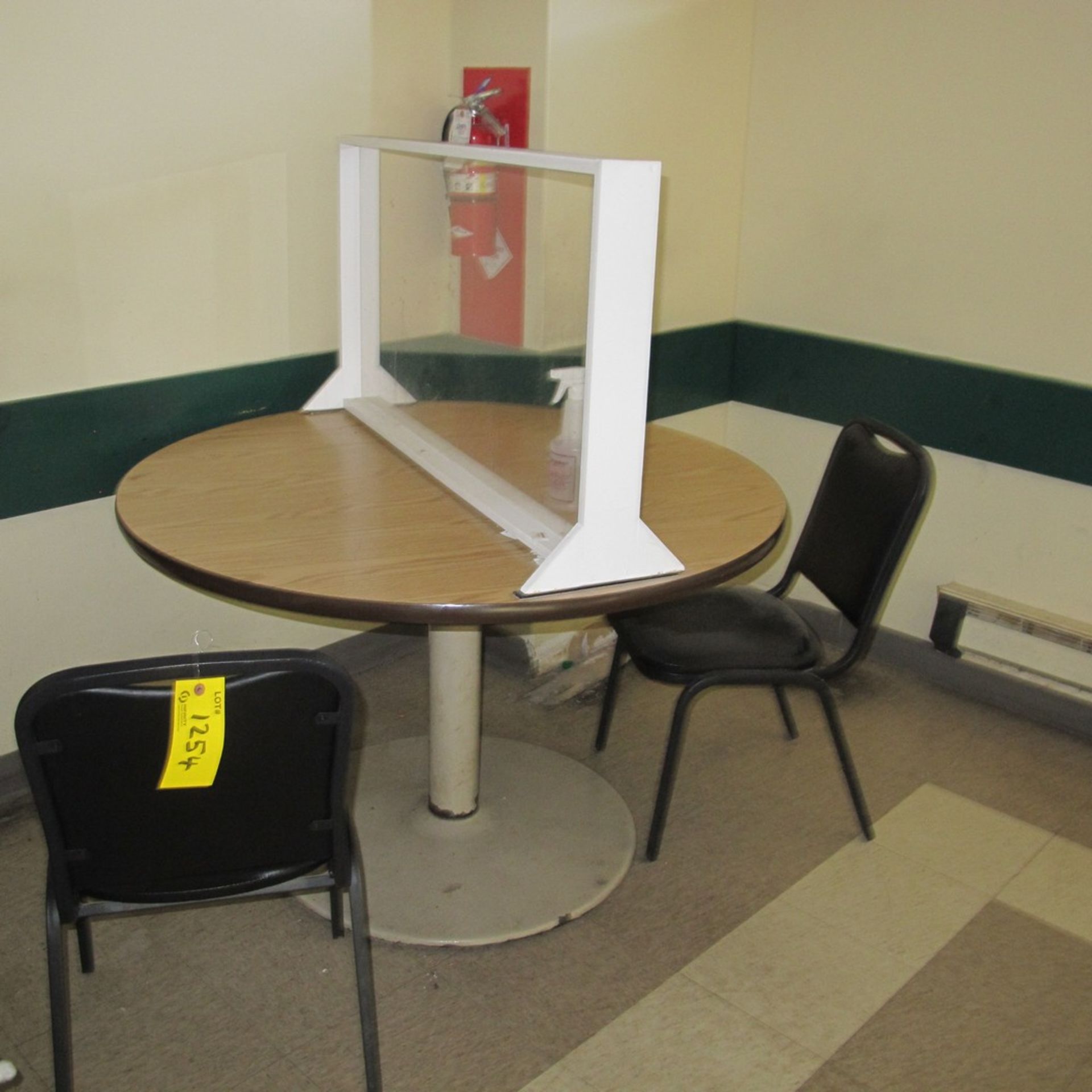 LOT OF (10) CAFETERIA TABLES, (10) PLXIGLASS DIVIDERS AND (30) STACKABLE CHAIRS (MAIN BREAKROOM - Image 8 of 9