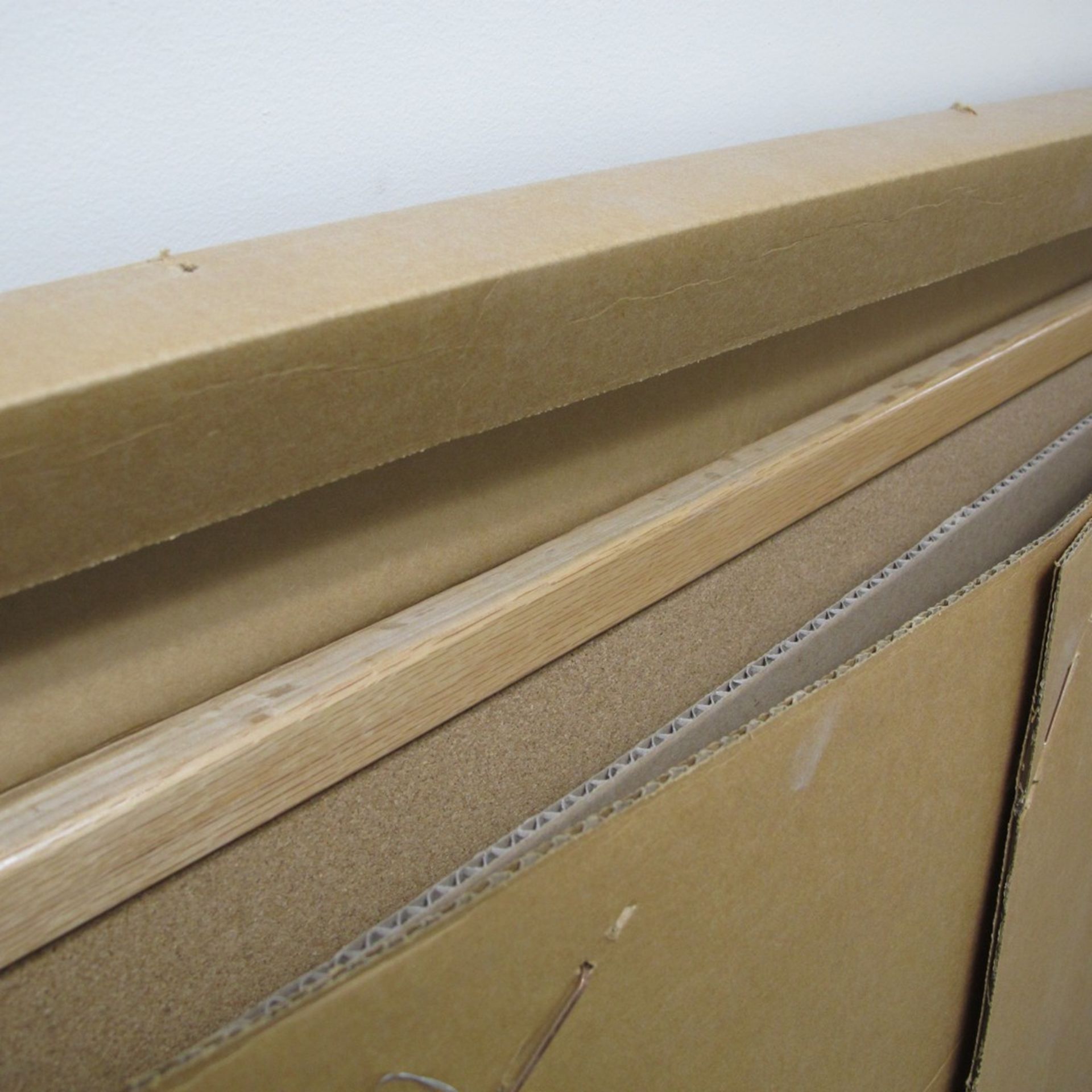 LOT OF (5) CARTONS OF BUBBLE ENVELOPES, EASELS, STYROFOAM INSULATION, CORKBOARDS, SAFETY SIGNS ( - Image 3 of 6