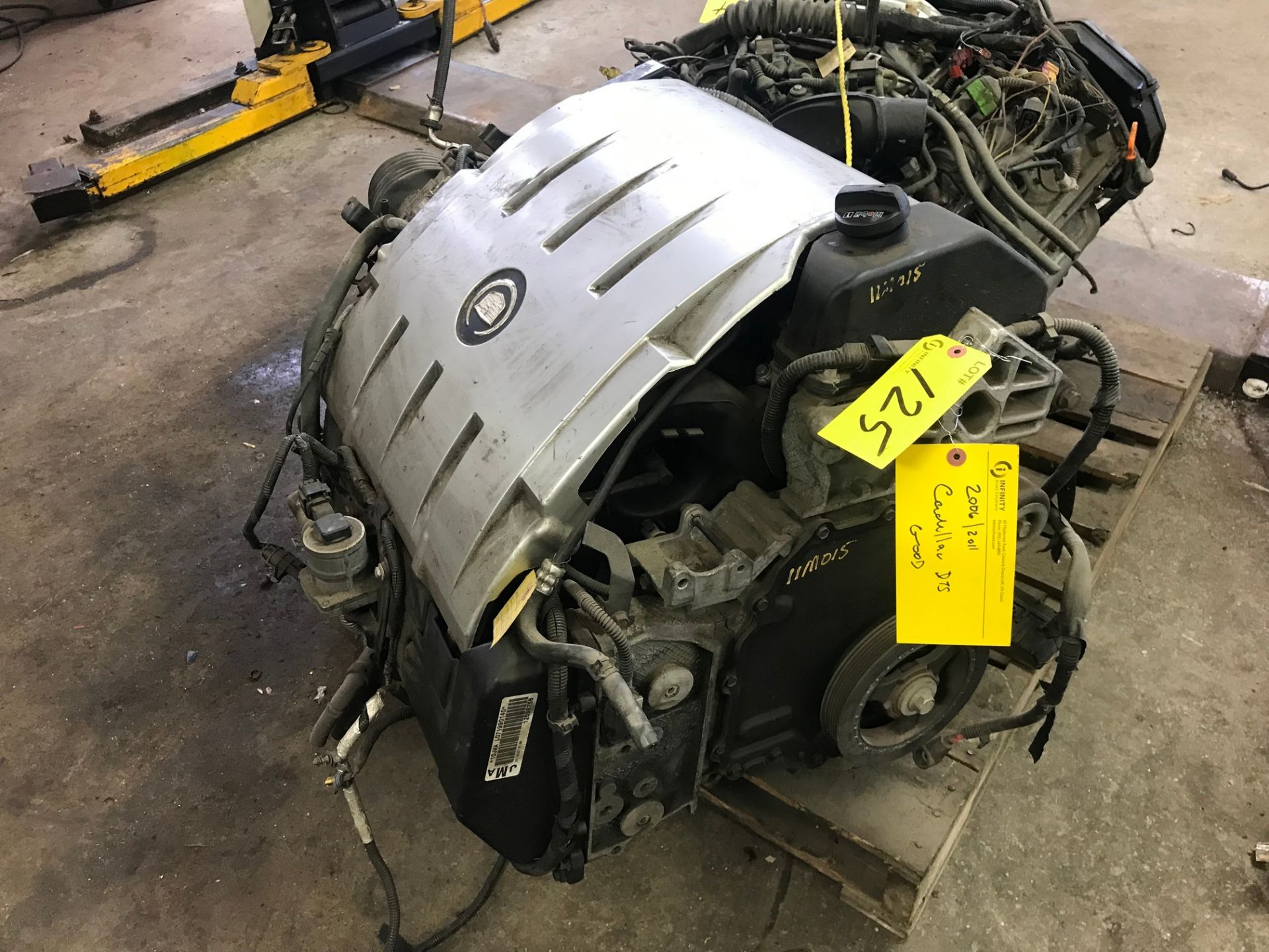 CADILLAC V8 2006-2011 ENGINE (SUBJECT TO BULK BID LOT 110A) - Image 3 of 3