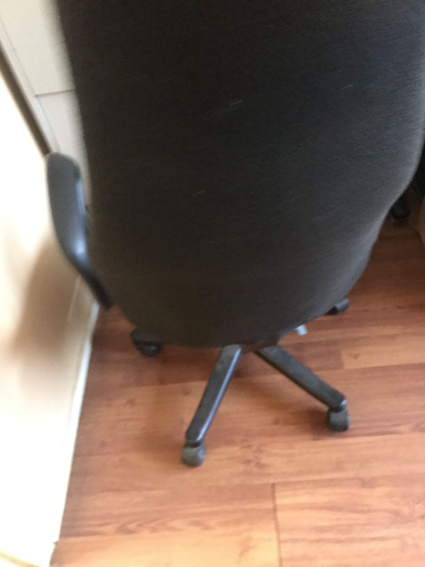 OFFICE CHAIR - Image 3 of 3