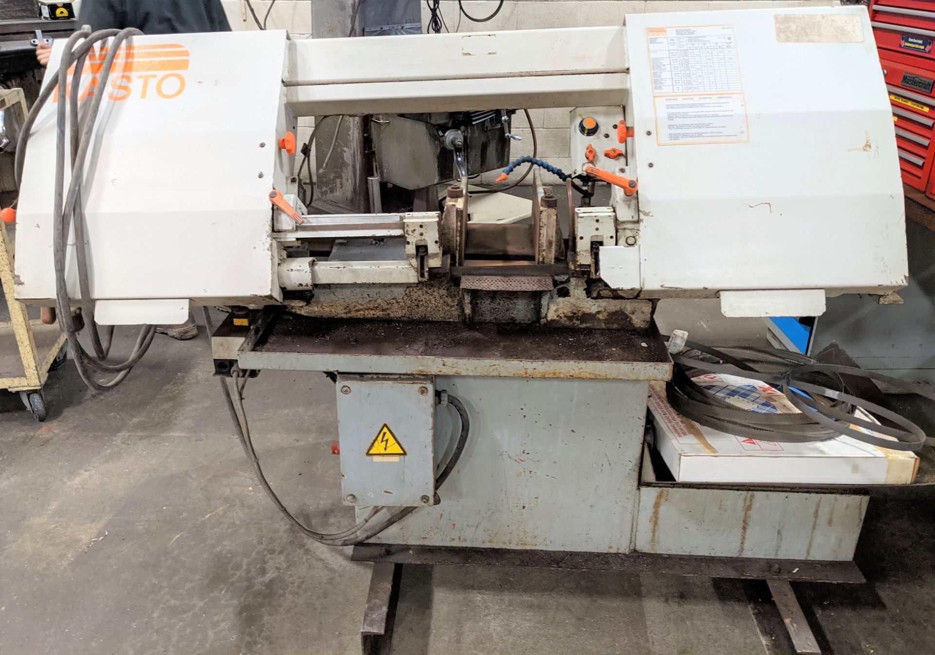 KASTO SBL 280U HORIZONTAL BANDSAW W/ CLAMPING AND EXTRA BLADES - Image 3 of 4