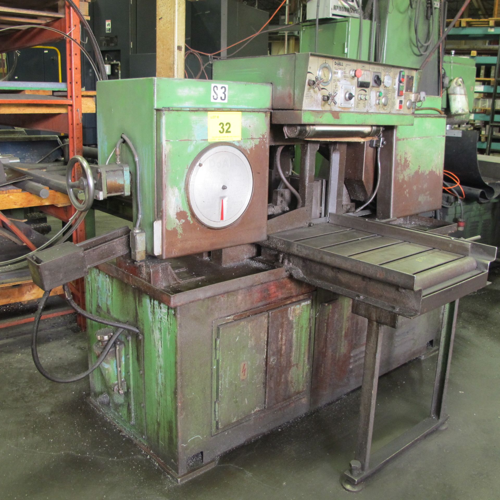 DOALL MODEL HC35-A HORIZONTAL BANDSAW, S/N VS570166 (RIGGING FEE $300) - Image 2 of 10