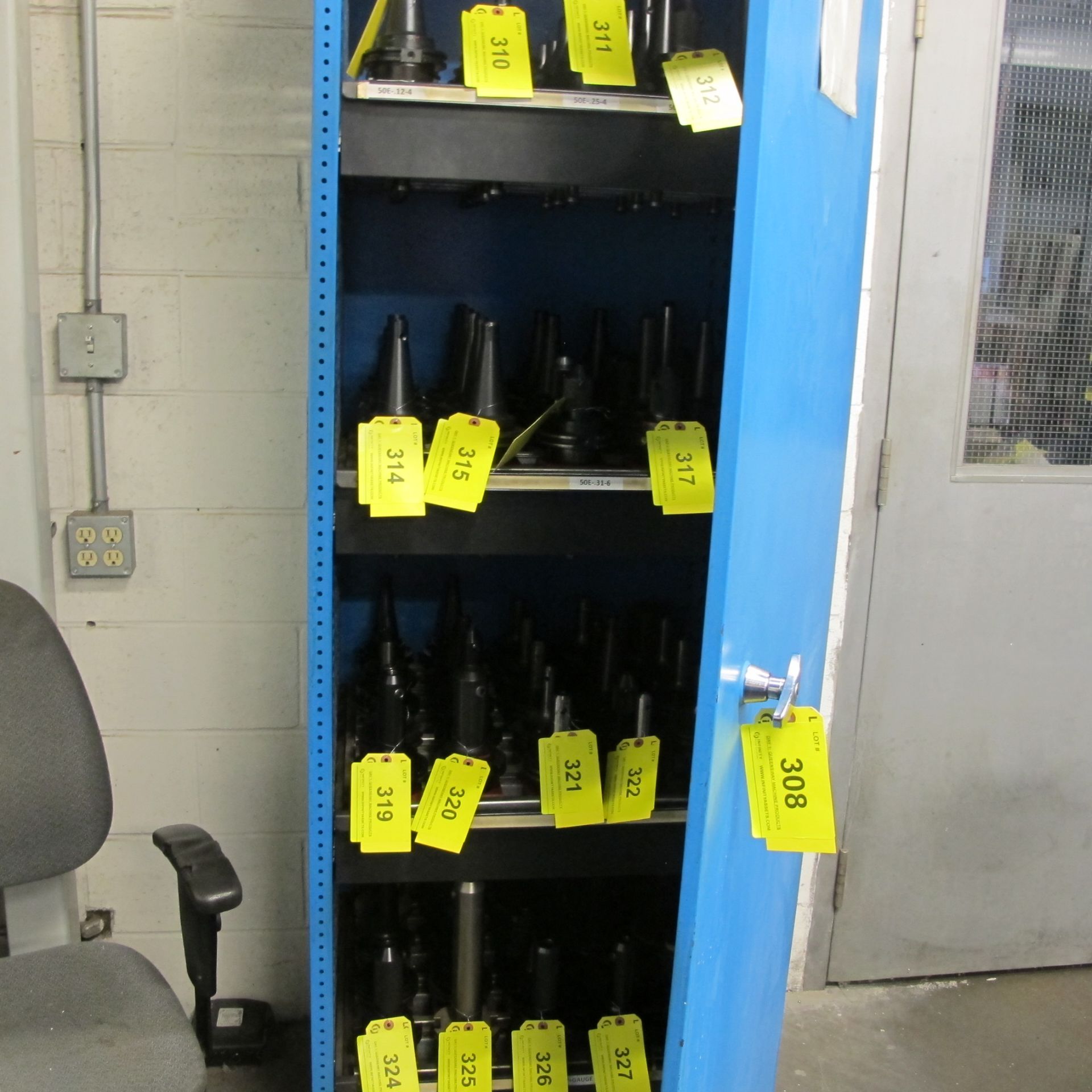 BULK BID - (100) CAT 50E TOOL HOLDERS W/ ATTACHMENTS - LOTS 309 TO LOT 328 INCLUSIVE (SUBJECT TO