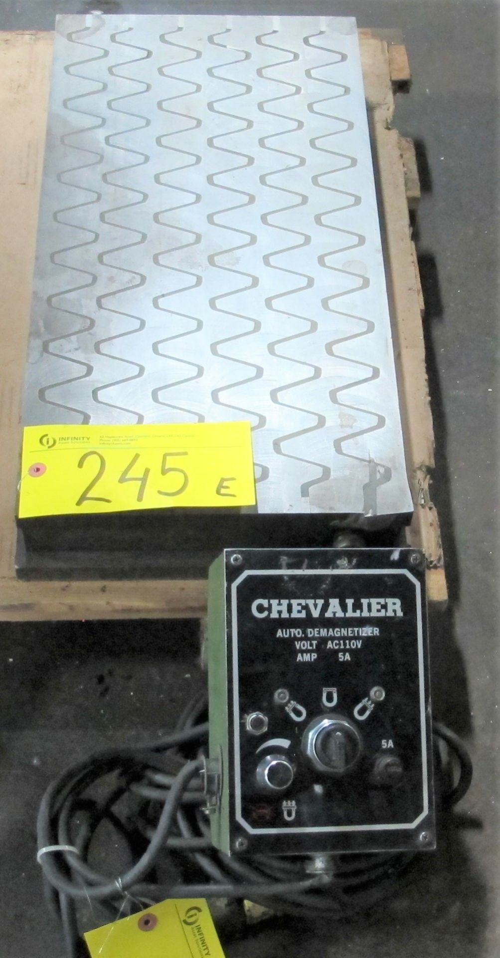 CHEVALIER MAGNETIC SURFACE PLATE W/ CONTROL BOX