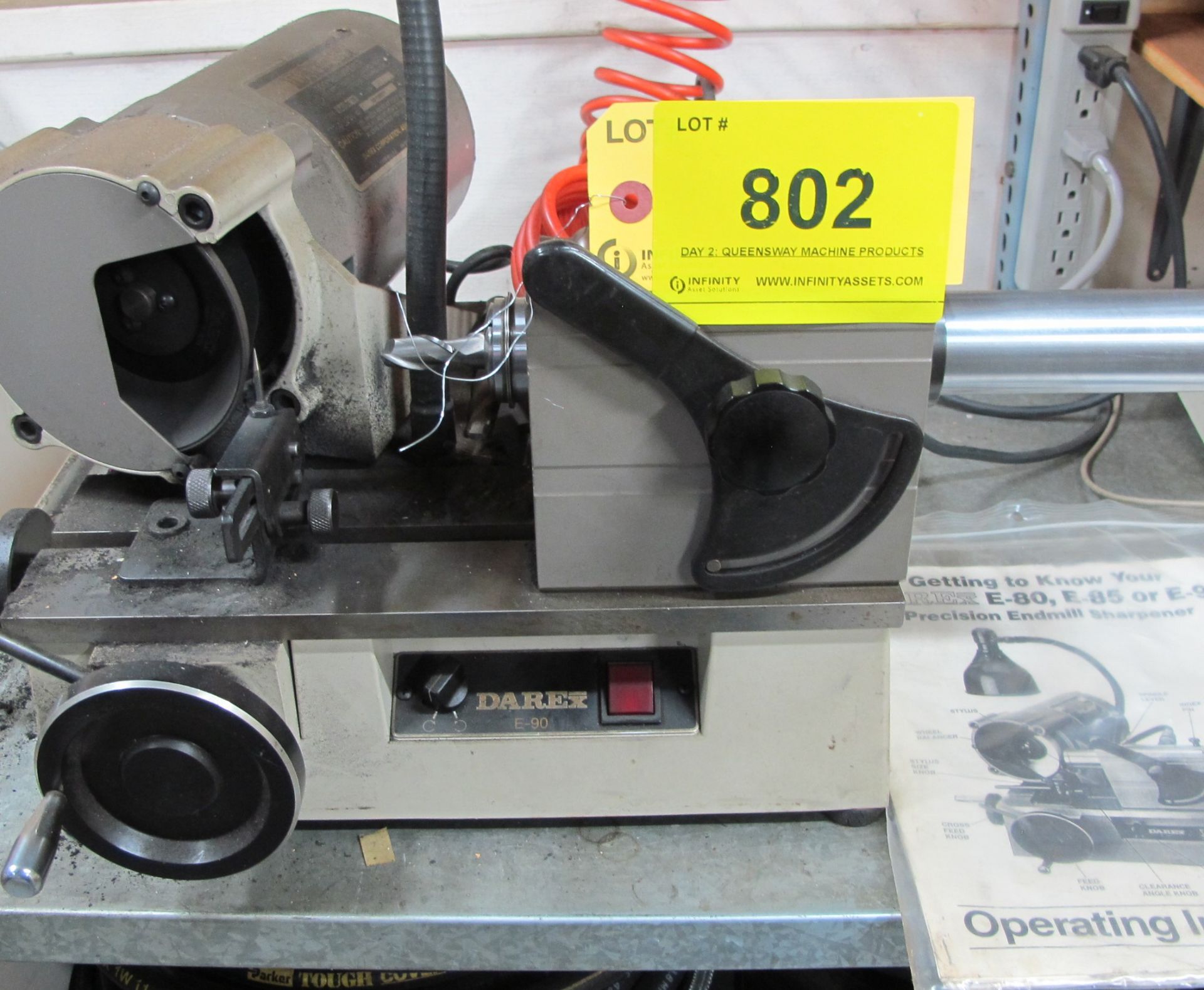 DAREX E-90 DRILL SHARPENER W/ MANUAL - Image 3 of 3