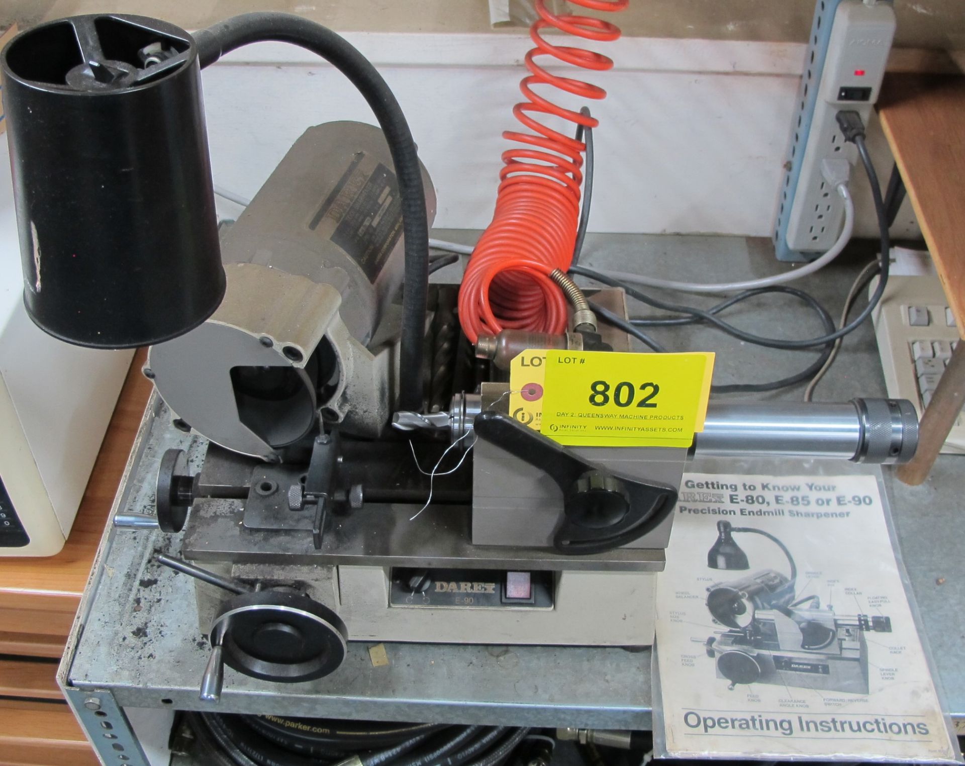 DAREX E-90 DRILL SHARPENER W/ MANUAL - Image 2 of 3