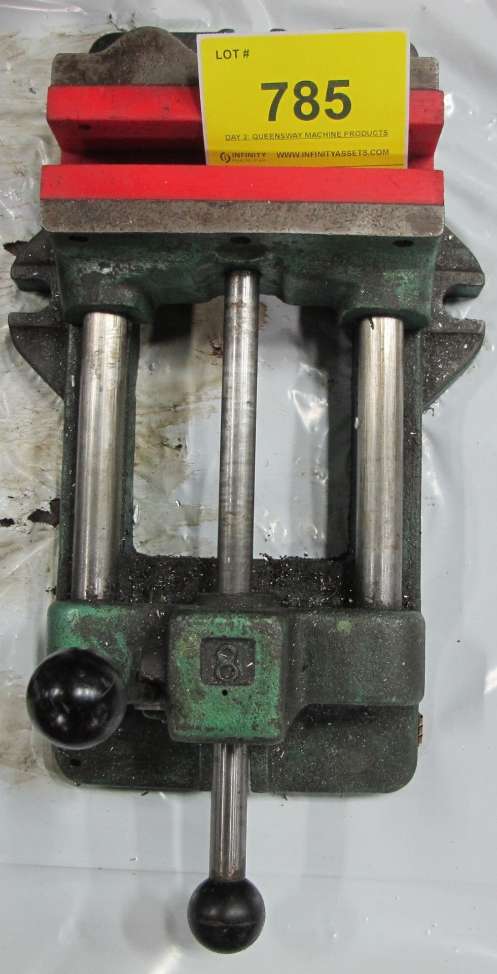 8" MACHINE VISE - Image 2 of 2