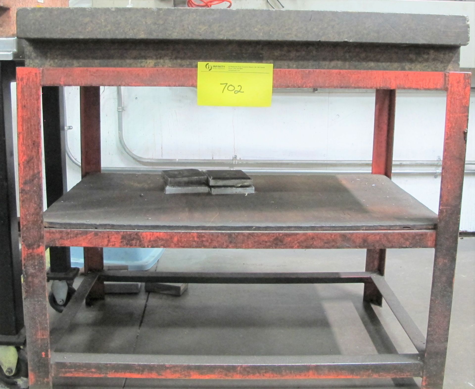 APPROX. 3'L X 2'W X 6"H GRANITE SURFACE PLATE/TABLE - Image 2 of 3