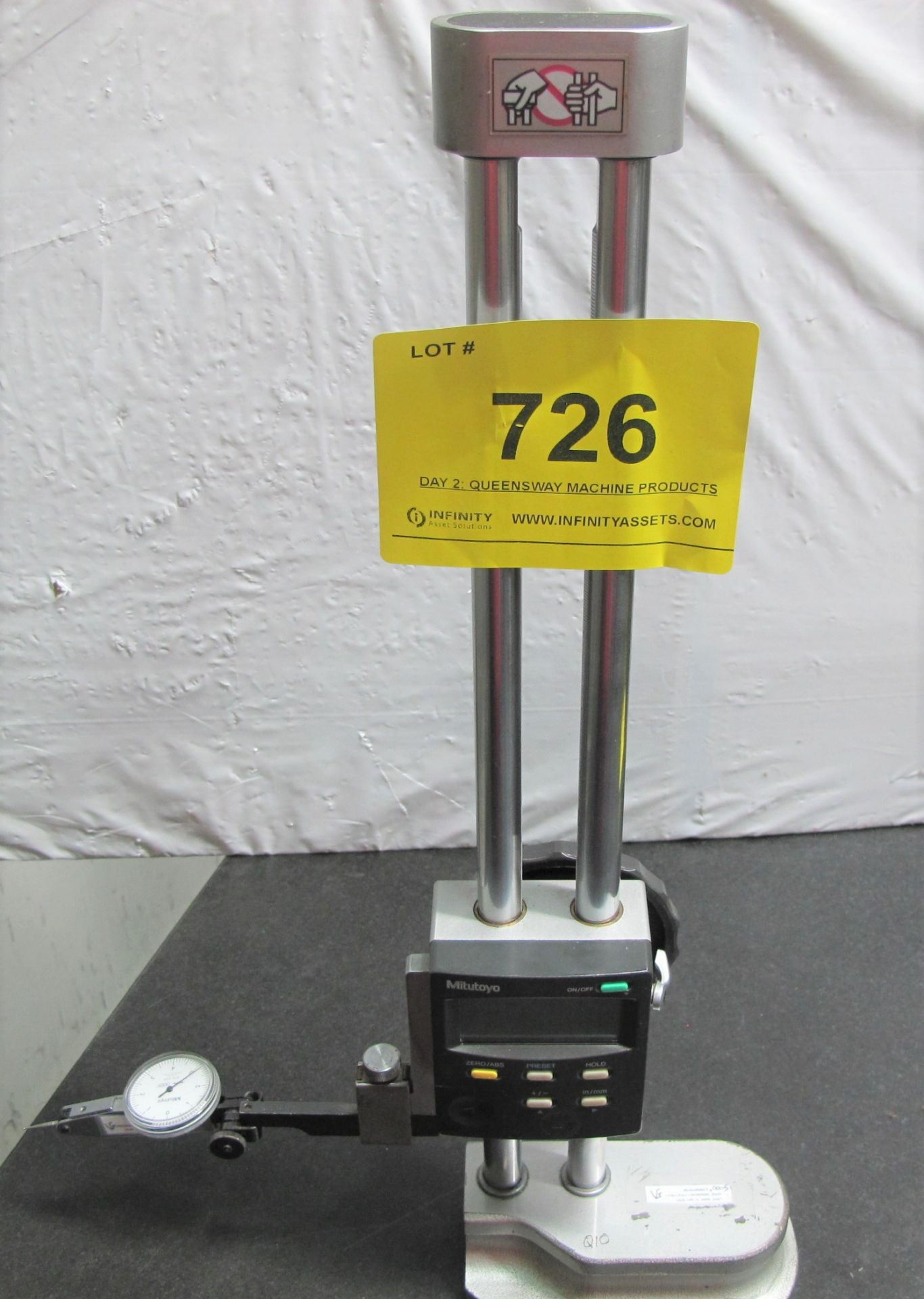MITUTOYO 0-12" 192-630 DIGITAL HEIGHT GAUGE W/ MITUTOYO DIAL INDICATOR