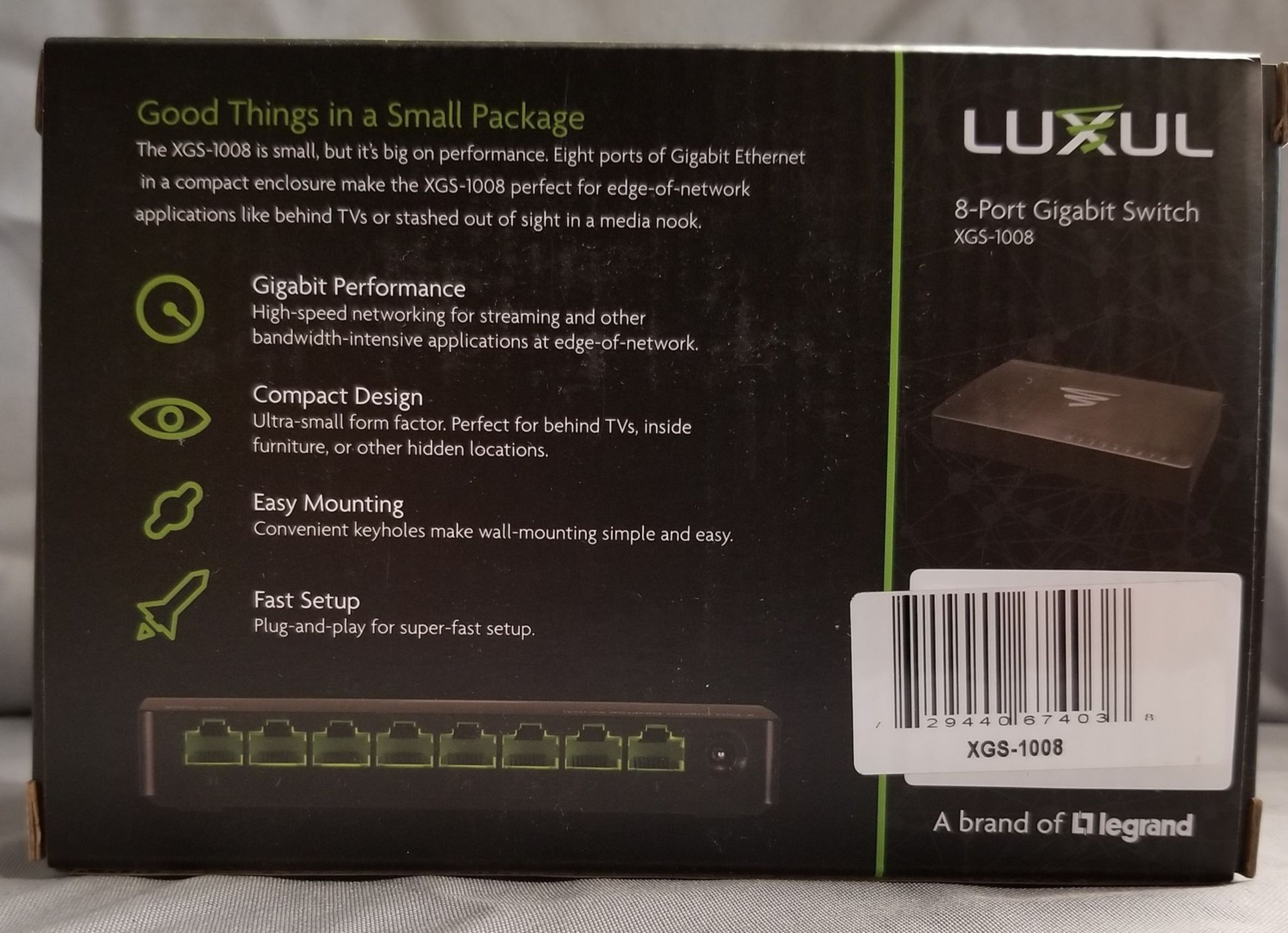 LUXUL, XGS-1008 8 PORT GIGABIT SWTICH - (BNIB) MSRP $95 USD - Image 2 of 4