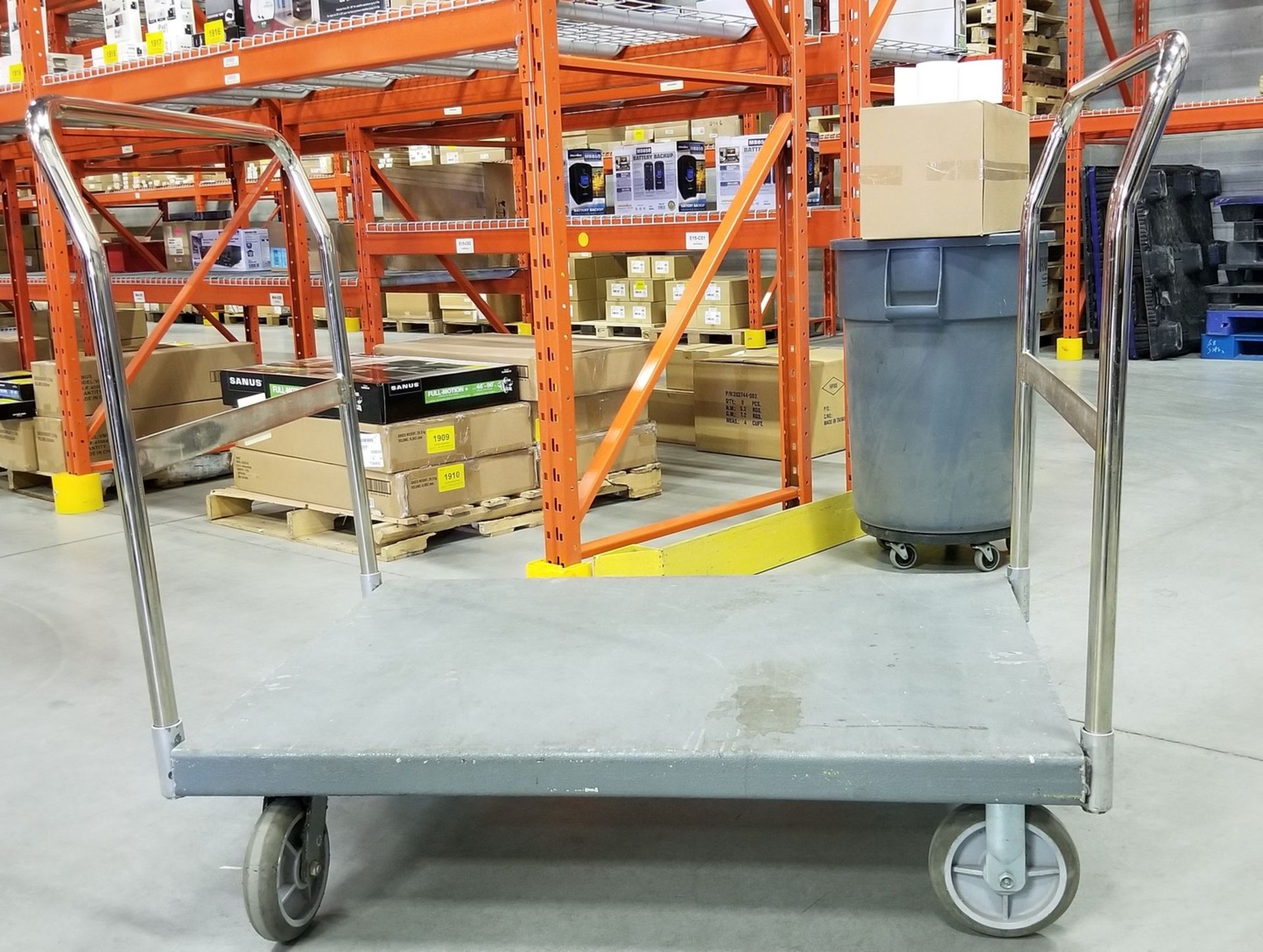 METAL WAREHOUSE CART - DELAYED DELIVERY AFTER JUNE 25 - Image 2 of 2