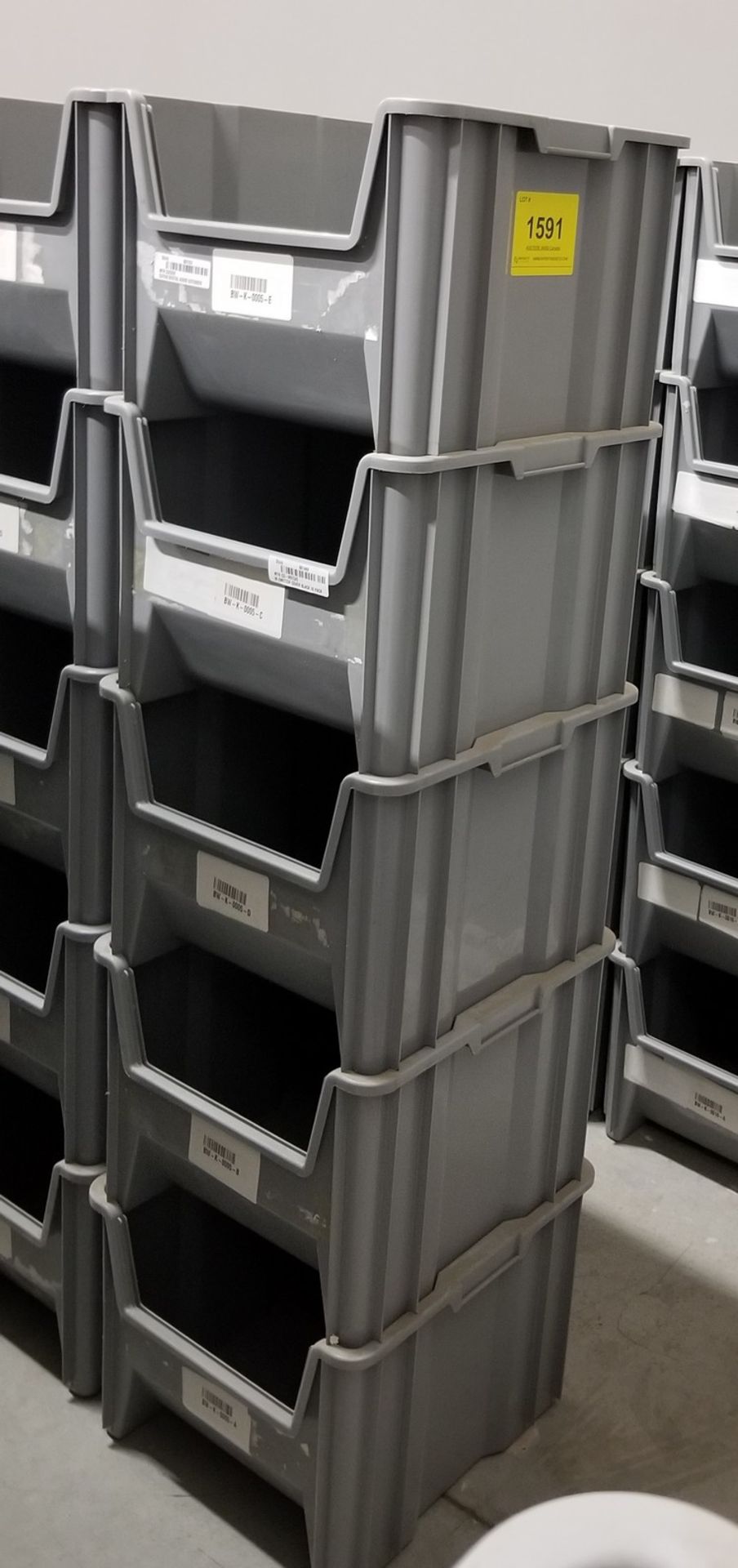 LOT - (25) QUANTUM STORAGE STACKING BINS