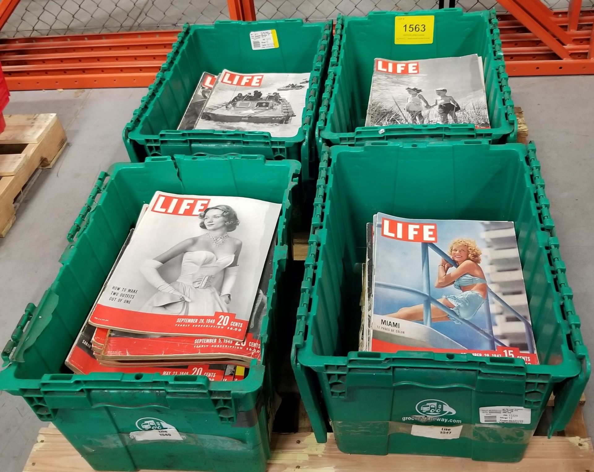 VINTAGE TIME MAGAZINES - APPROX 160 ISSUES - YEARS INDICATED IN PHOTOS - 1944, 1946, 1947, 1949