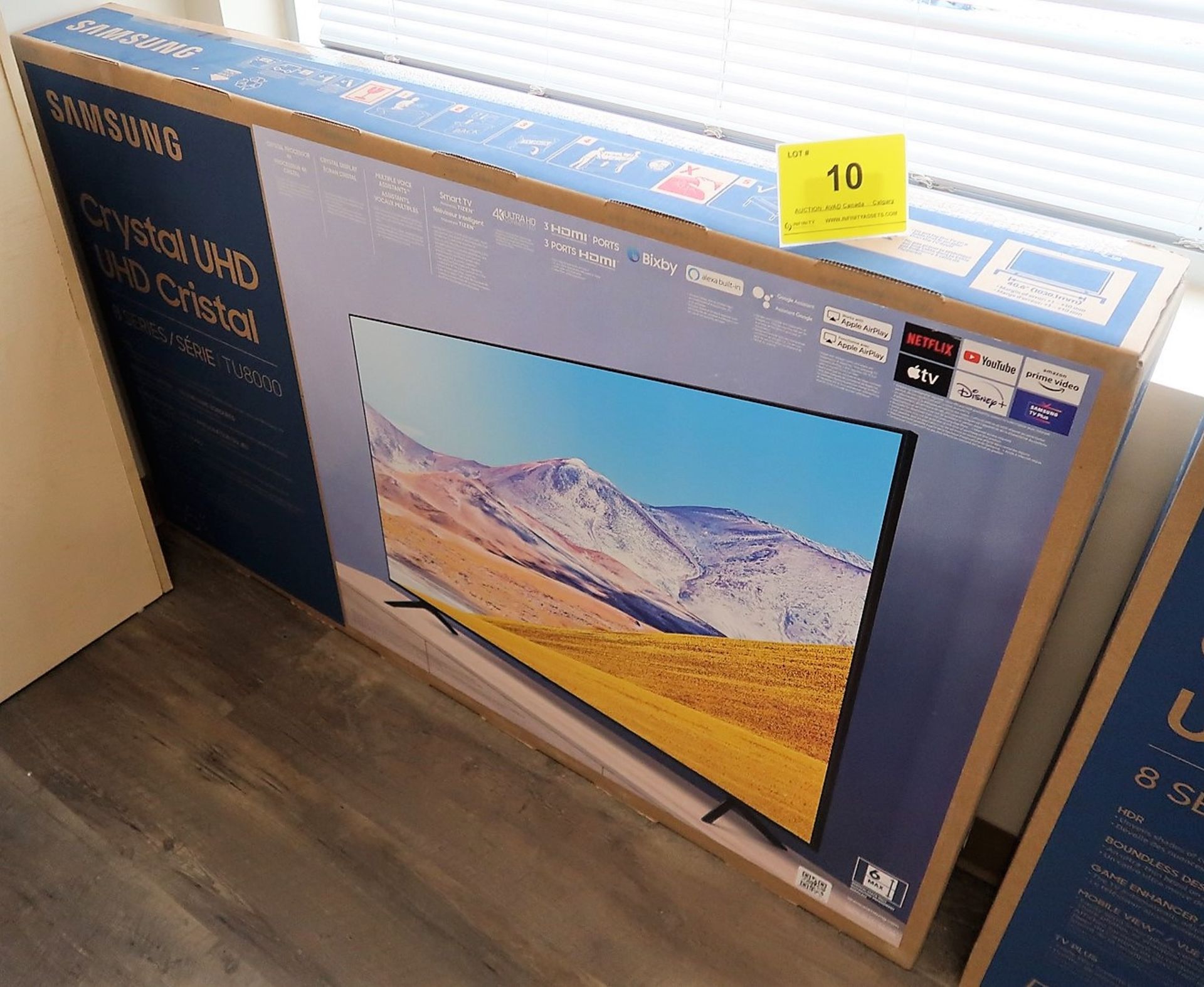 SAMSUNG CRYSTAL UHD, 55 IN. SMART TV, MOD. UN55TU8000F, (BNIB) MSRP $850