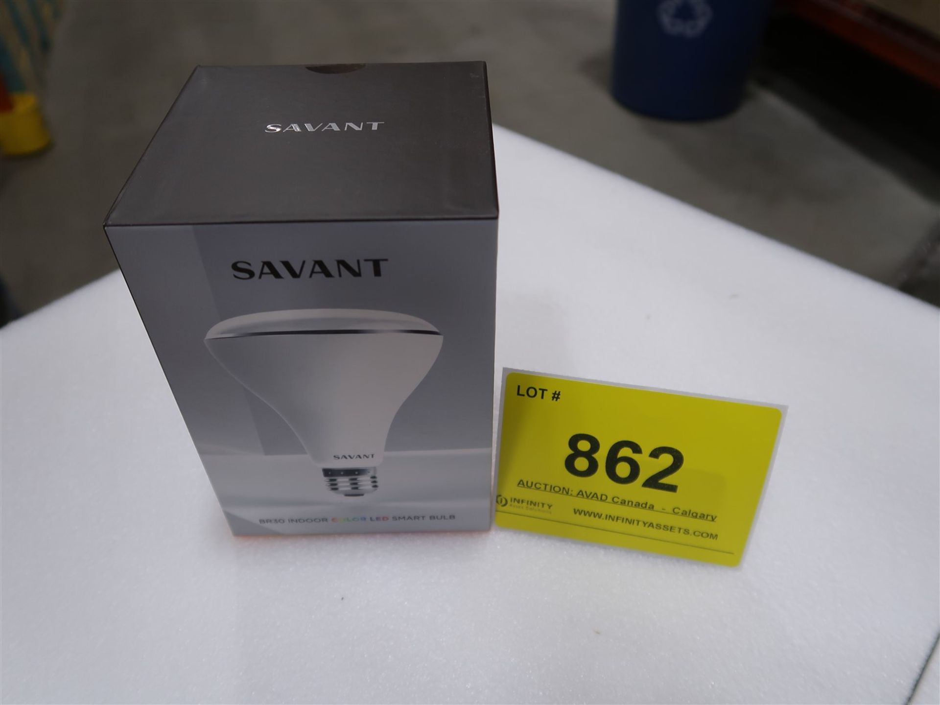 SAVANT BR30 INDOOR COLOR LED SMART BULB