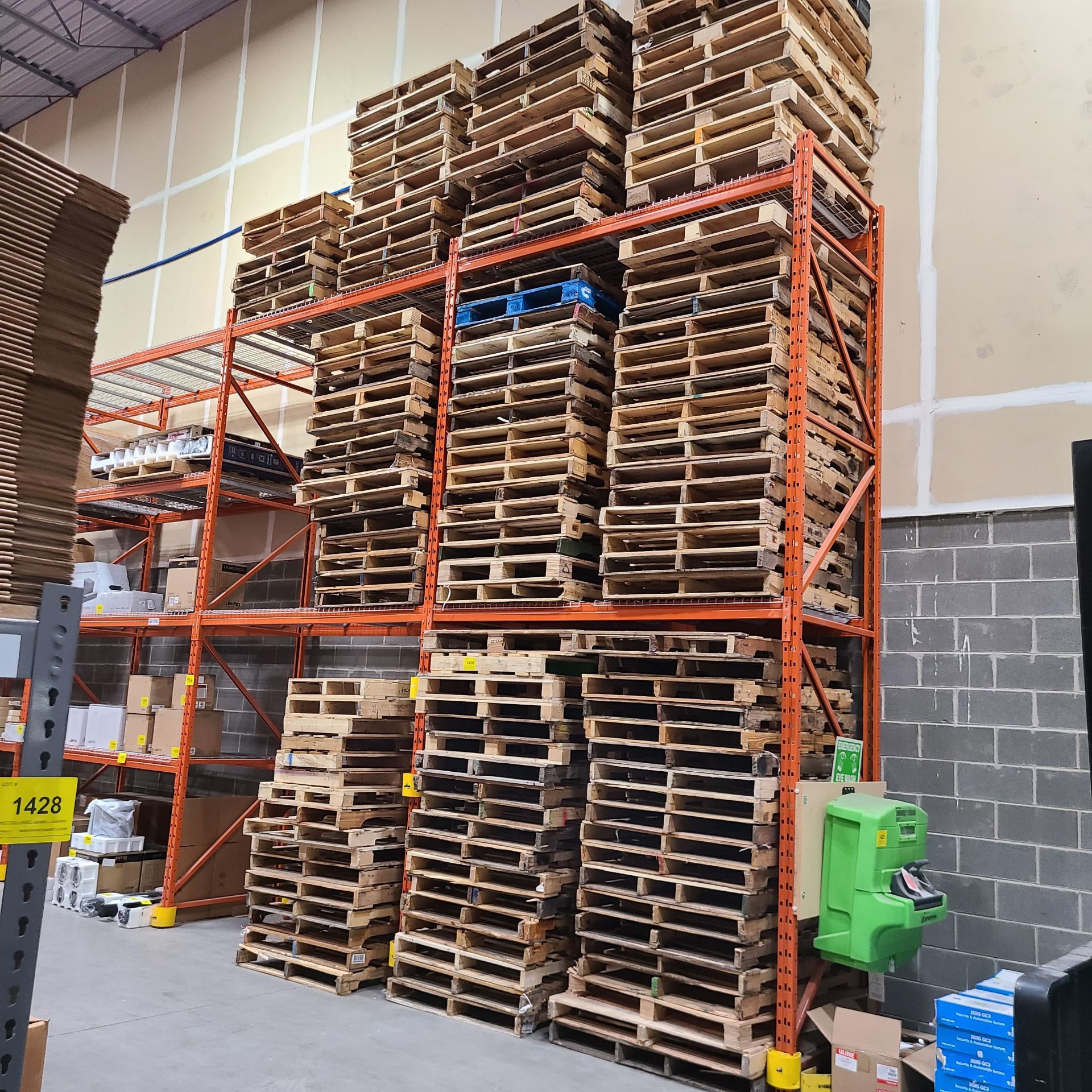 LARGE LOT OF WOODEN PALLETS - Image 2 of 2