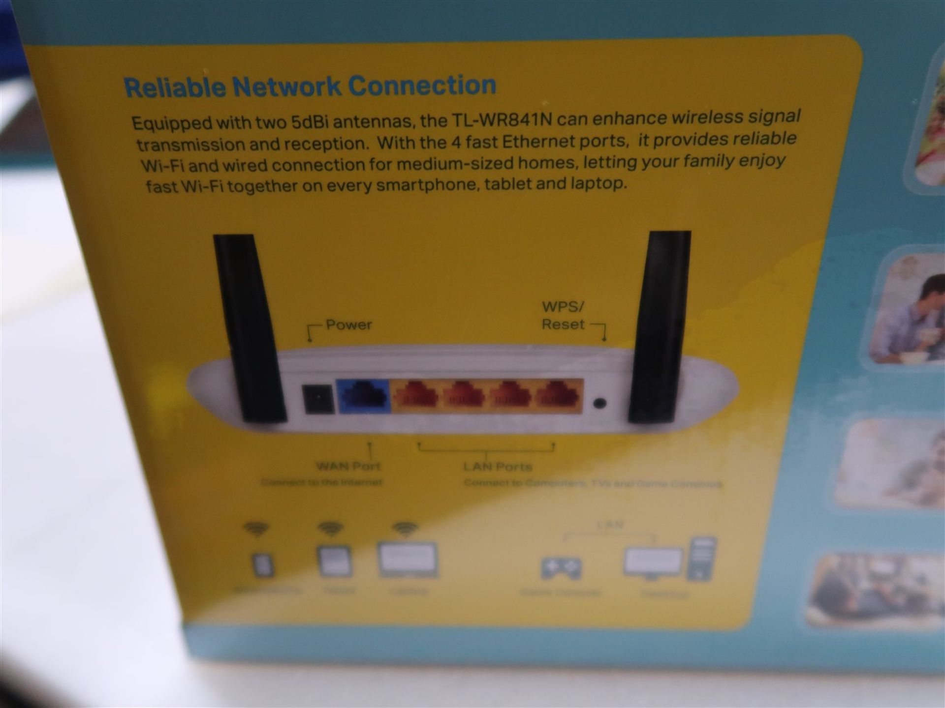 TP-LINK 300 MBPS WIRELESS N ROUTER TL-WR841N, (BNIB) - Image 2 of 2