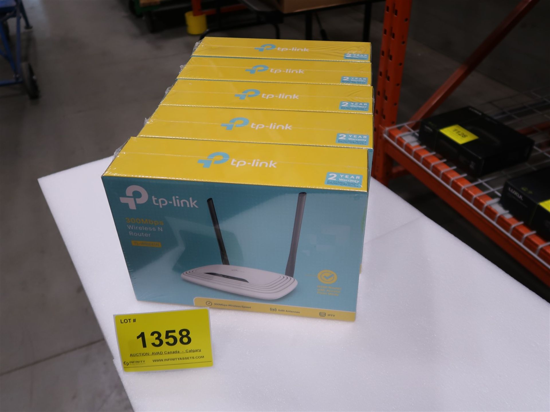 TP-LINK 300 MBPS WIRELESS N ROUTER TL-WR841N, (BNIB)