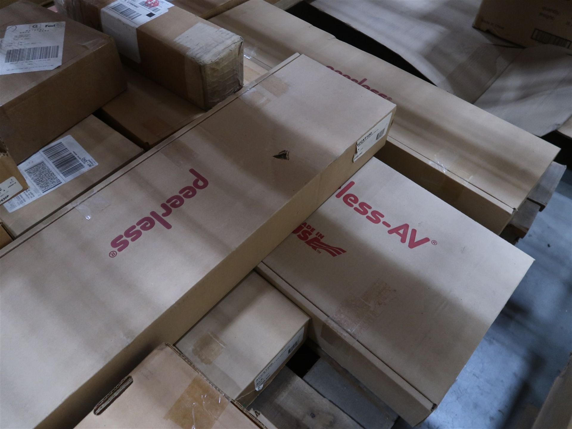PALLET OF ASSORTED PEERLESS MOUNTING ACCESSORIES - Image 3 of 3