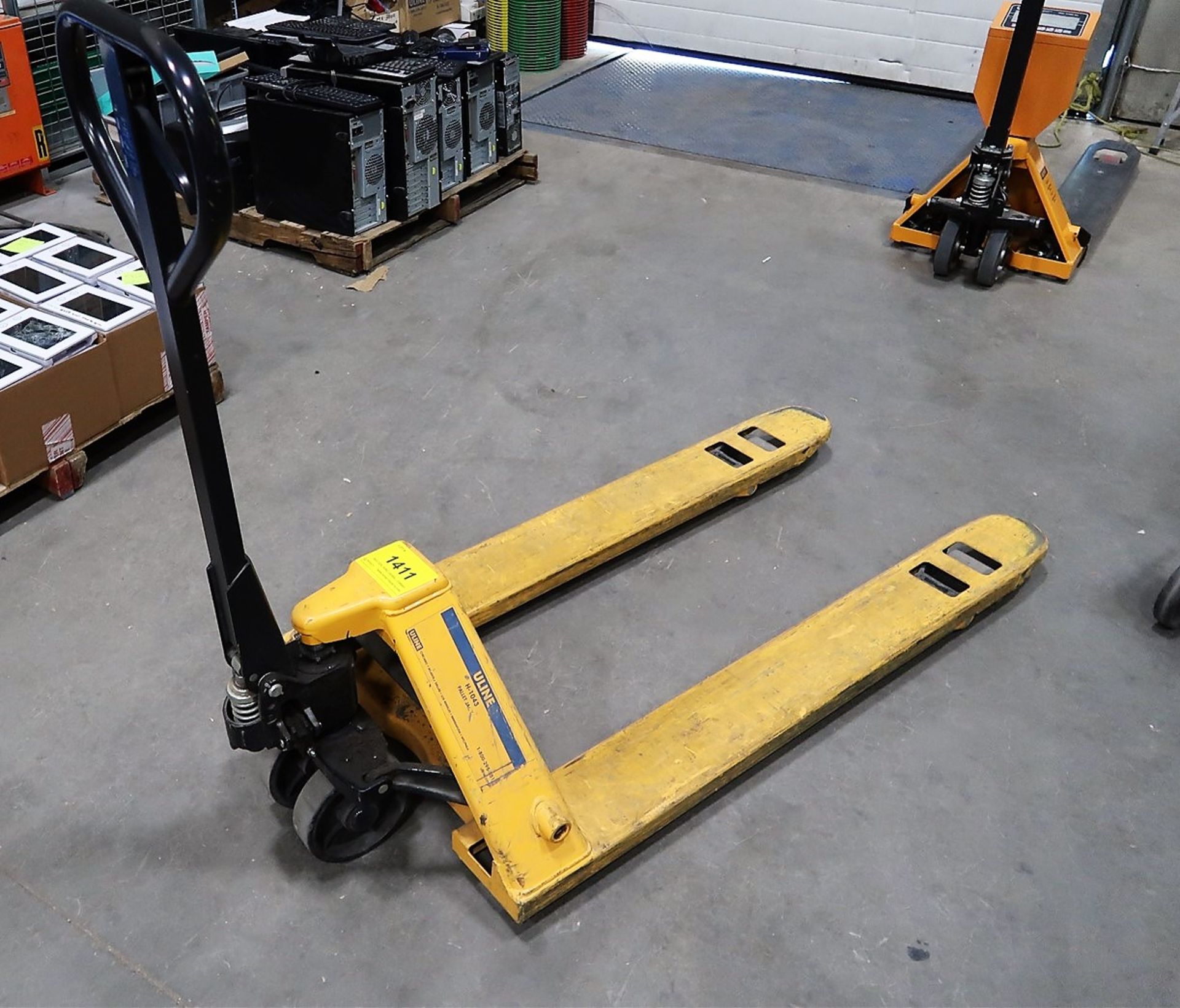 ULINE H-1043 PALLET JACK (SUBJECT TO LATE REMOVAL, PICKUP ON JULY 7TH)