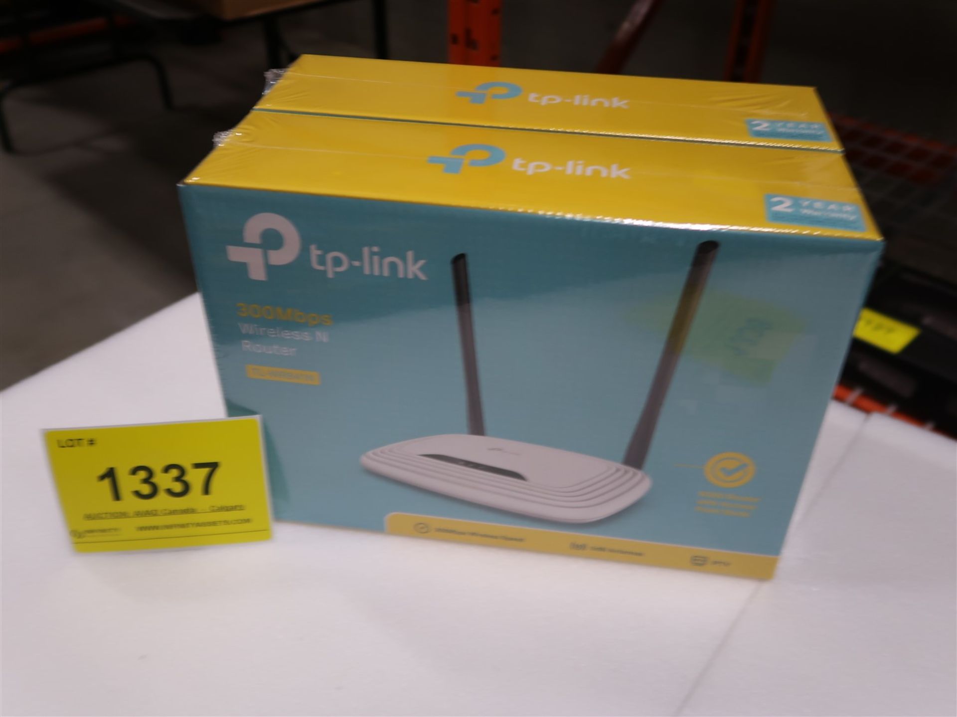 TP-LINK 300 MBPS WIRELESS N ROUTER TL-WR841N, (BNIB)