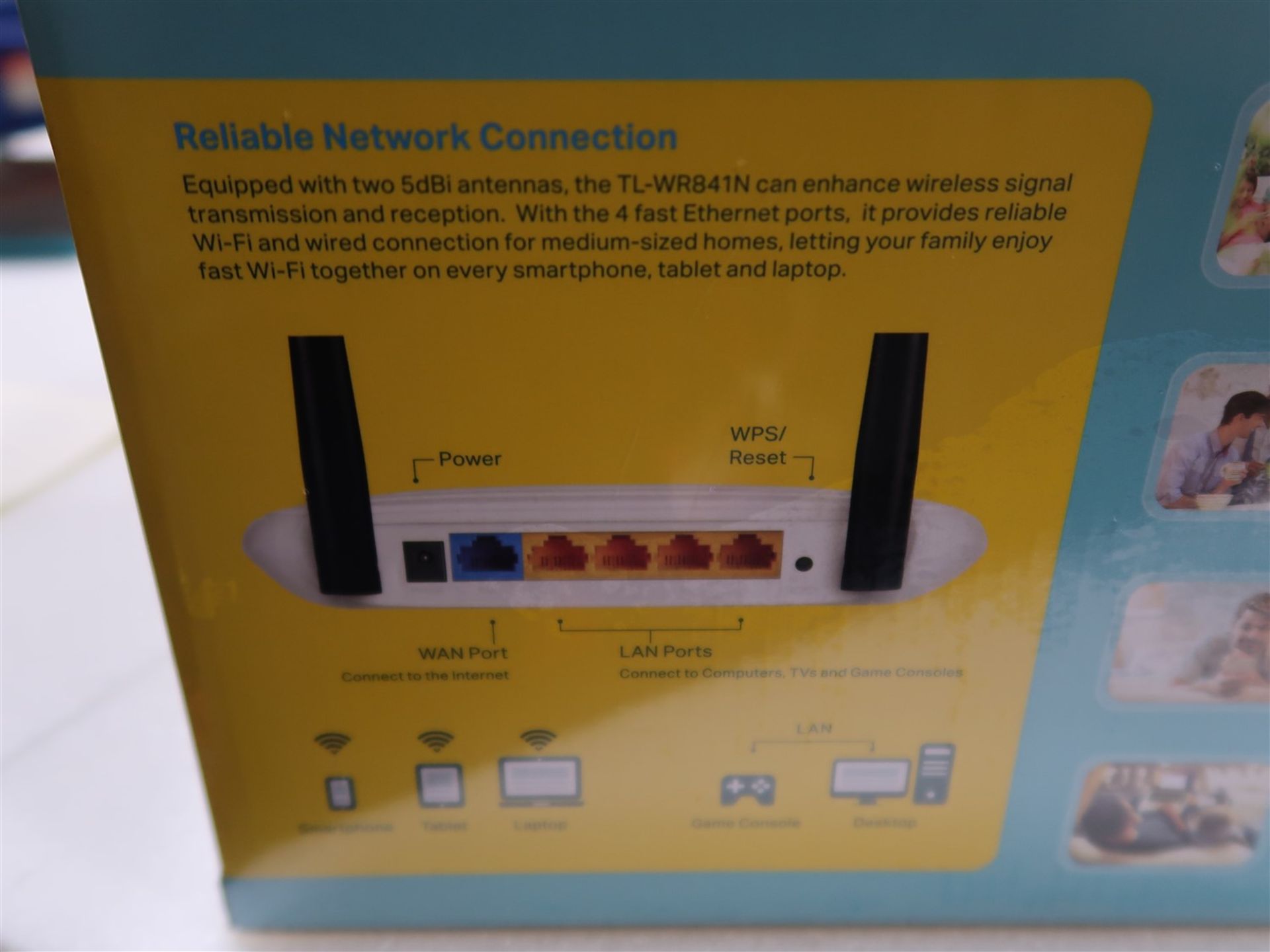 TP-LINK 300 MBPS WIRELESS N ROUTER TL-WR841N, (BNIB) - Image 2 of 2