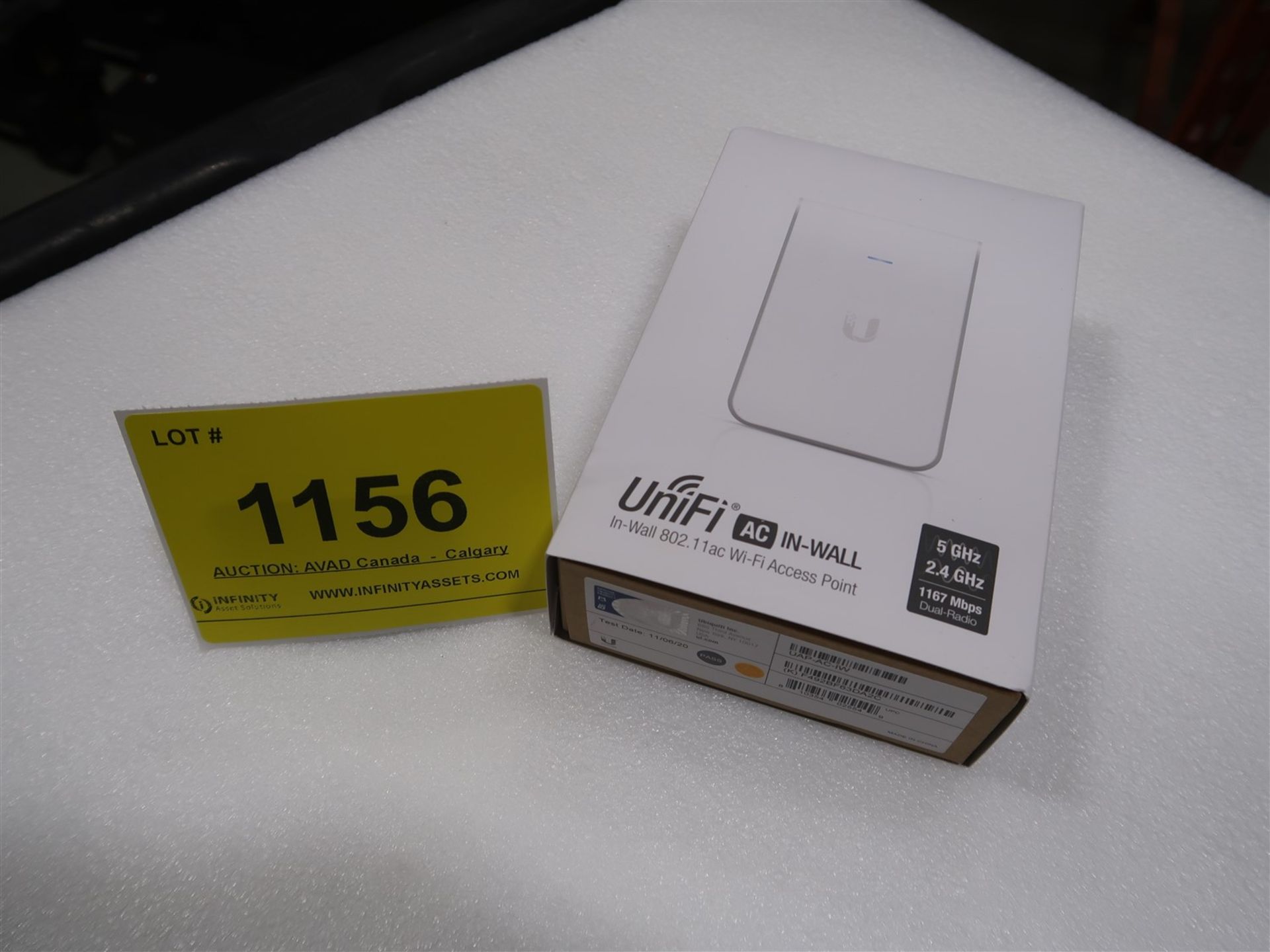 UNIFI INWALL 802.11AC WIFI ACCESS POINT 5GH2 2.4 GHZ UAP-AC-IW, (BNIB)