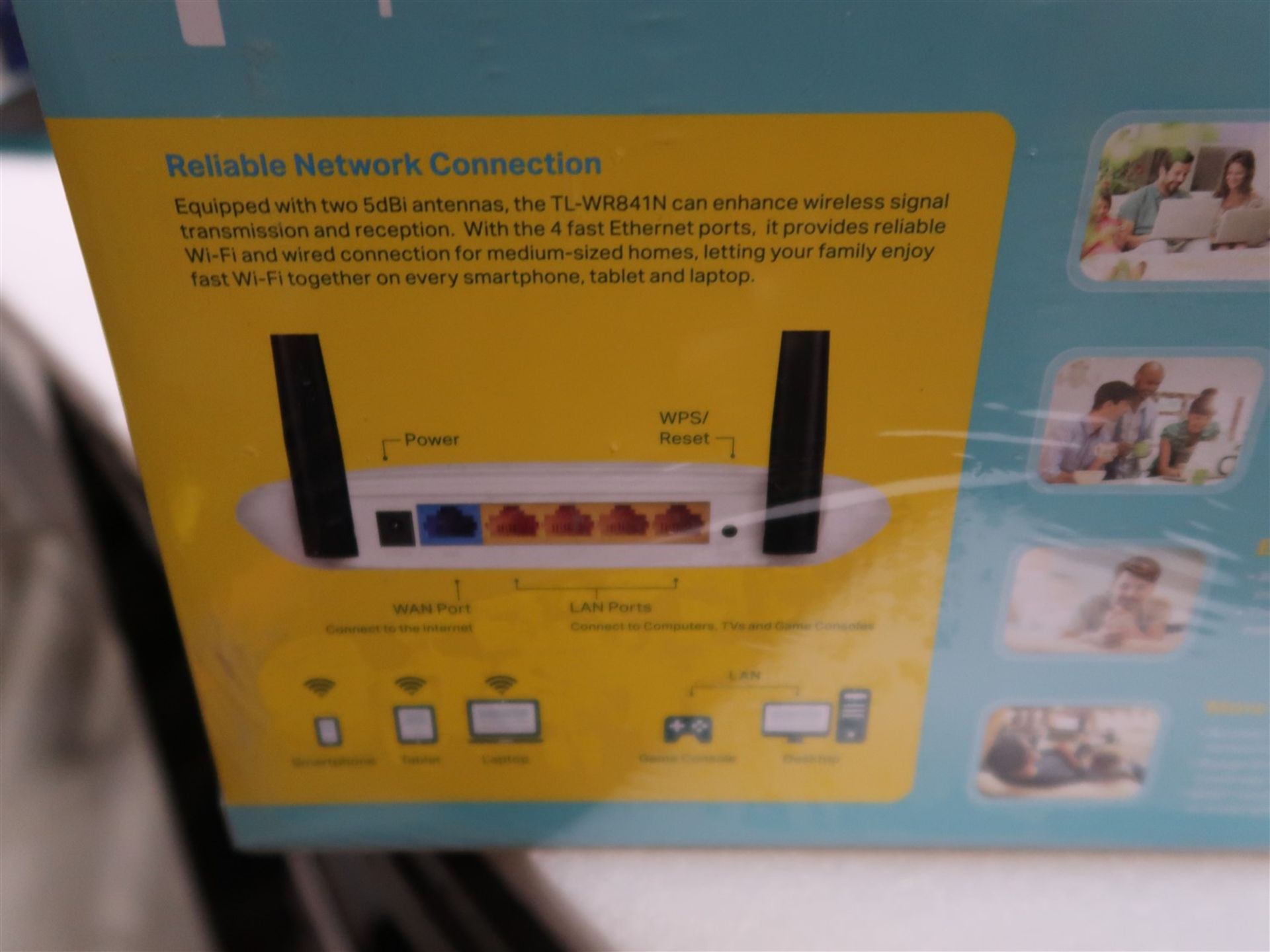 TP-LINK 300 MBPS WIRELESS N ROUTER TL-WR841N, (BNIB) - Image 2 of 2