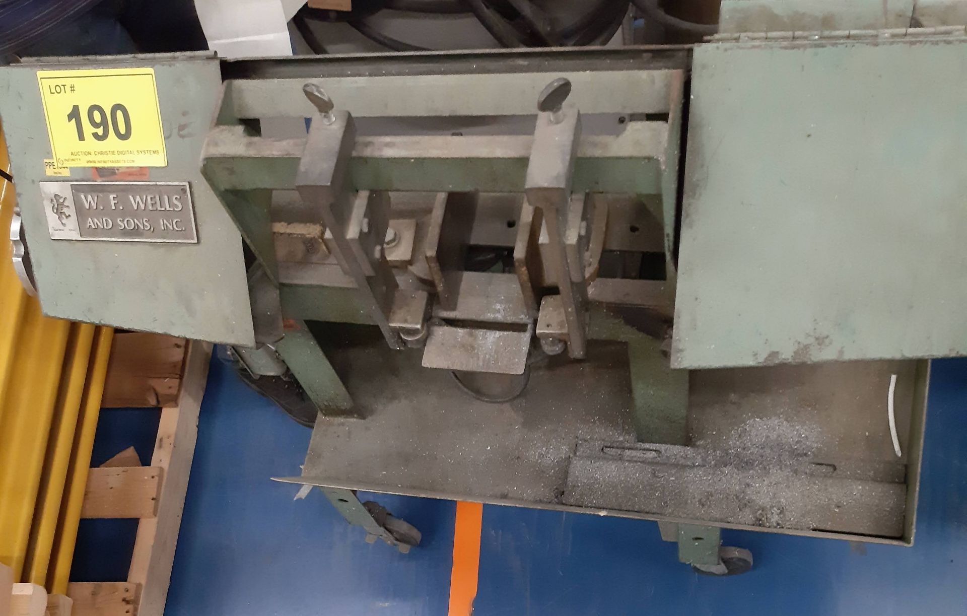 WF WELLS HORIZONTAL BANDSAW