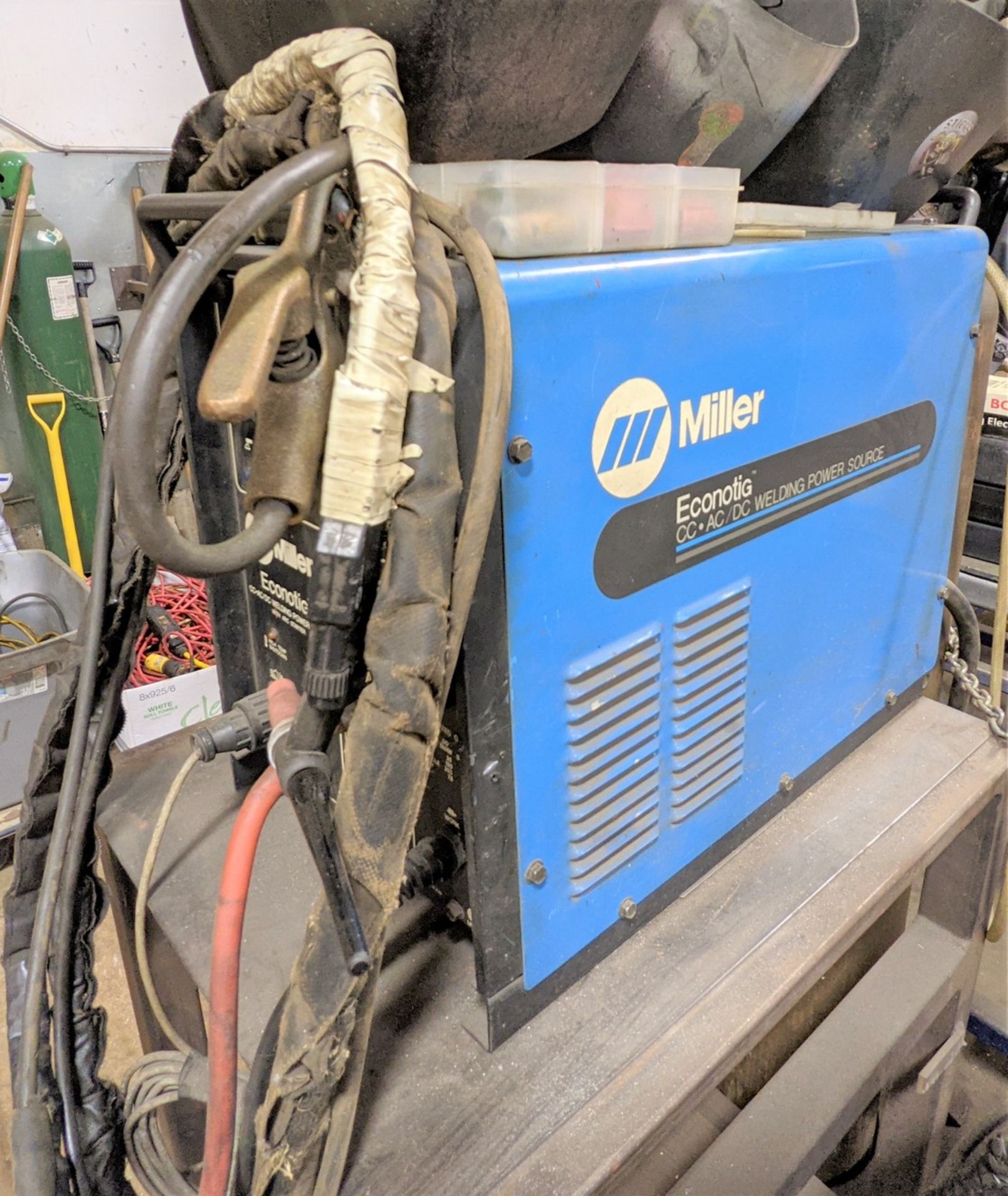 MILLER ECONOTIG AC/DC WELDING POWER SOURCE, S/N KE636307, STOCK NO. 903367 W/ OPTREL SOLARMATIC