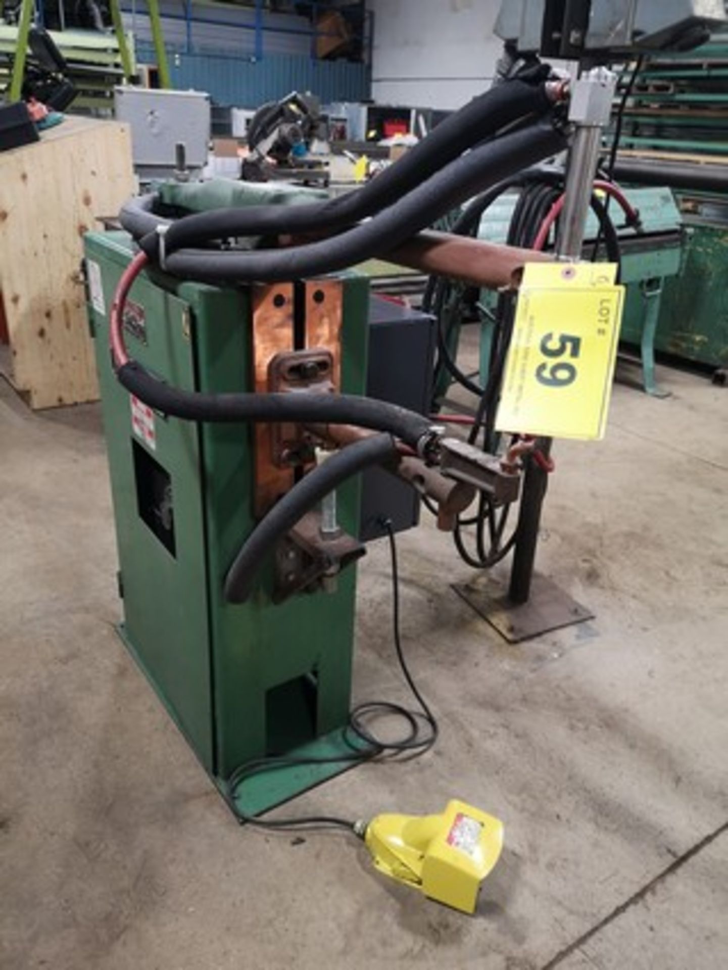 WELD-O-MATIC AF SPOT WELDER, 25KVA, 575V, S/N 3214