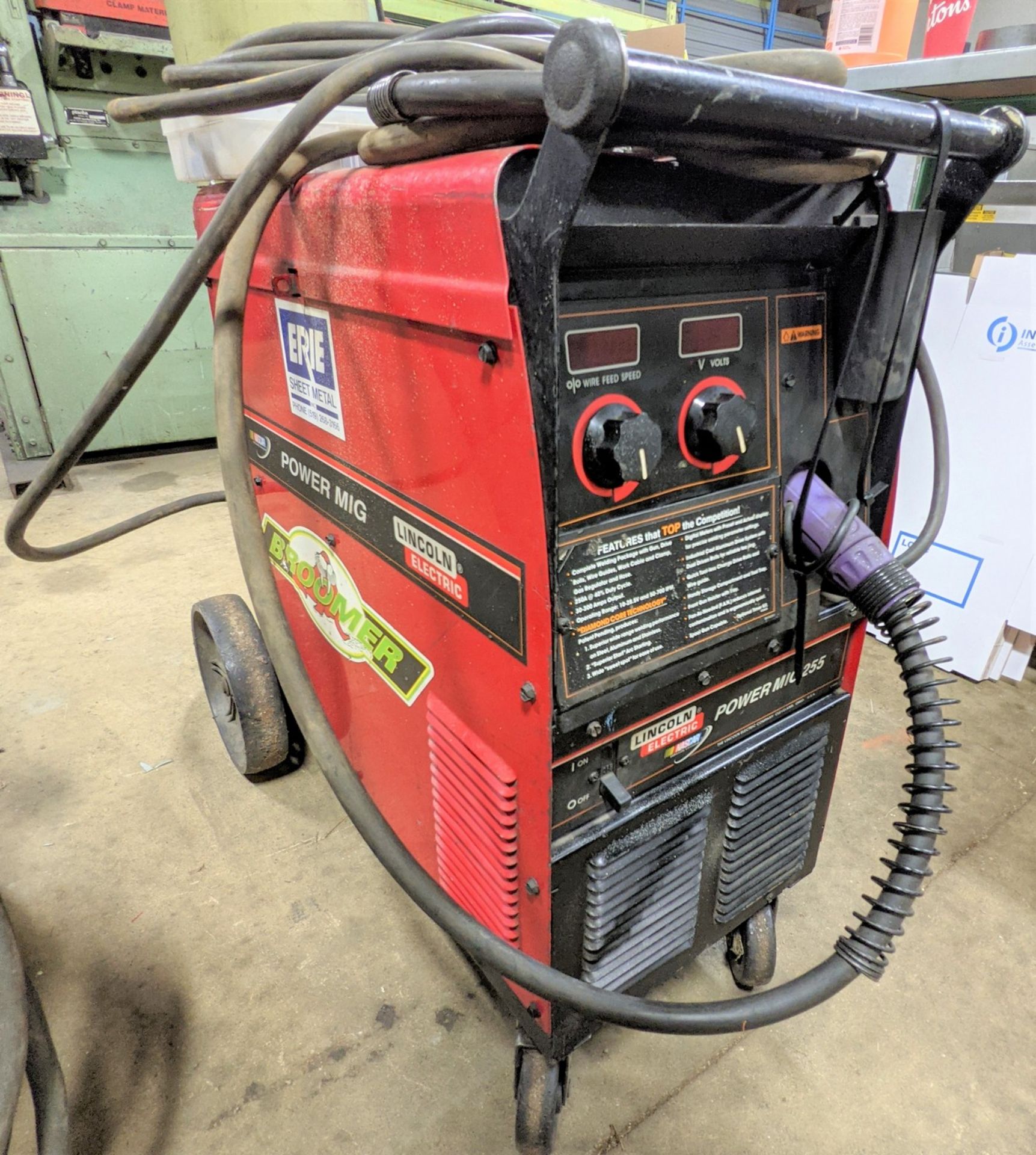 LINCOLN ELECTRIC POWER MIG 255 WELDER, S/N K1693-10986 U1030405834 W/ ANTRA HTH-1800A MASK