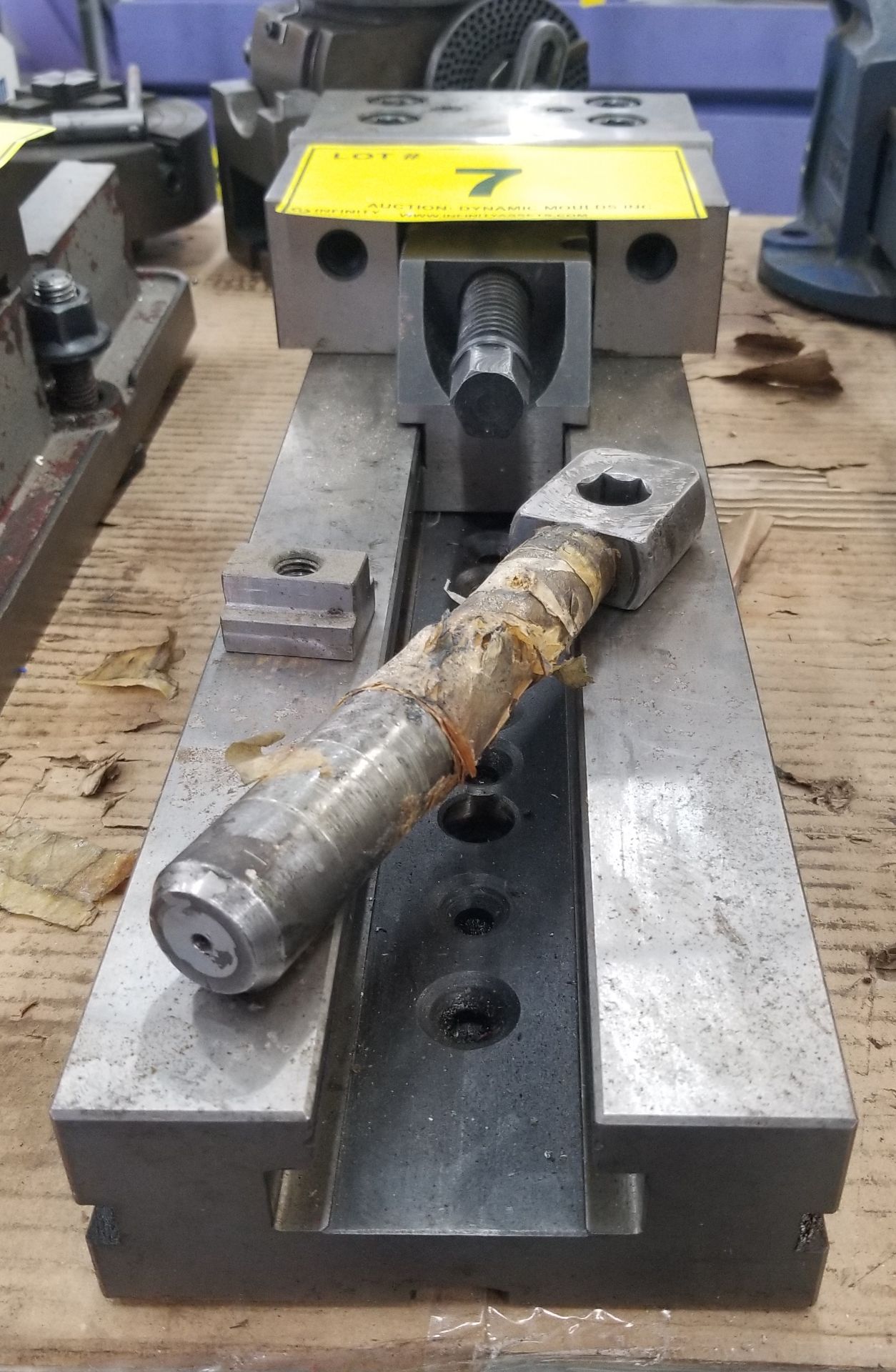 6" MACHINE VISE - Image 2 of 2