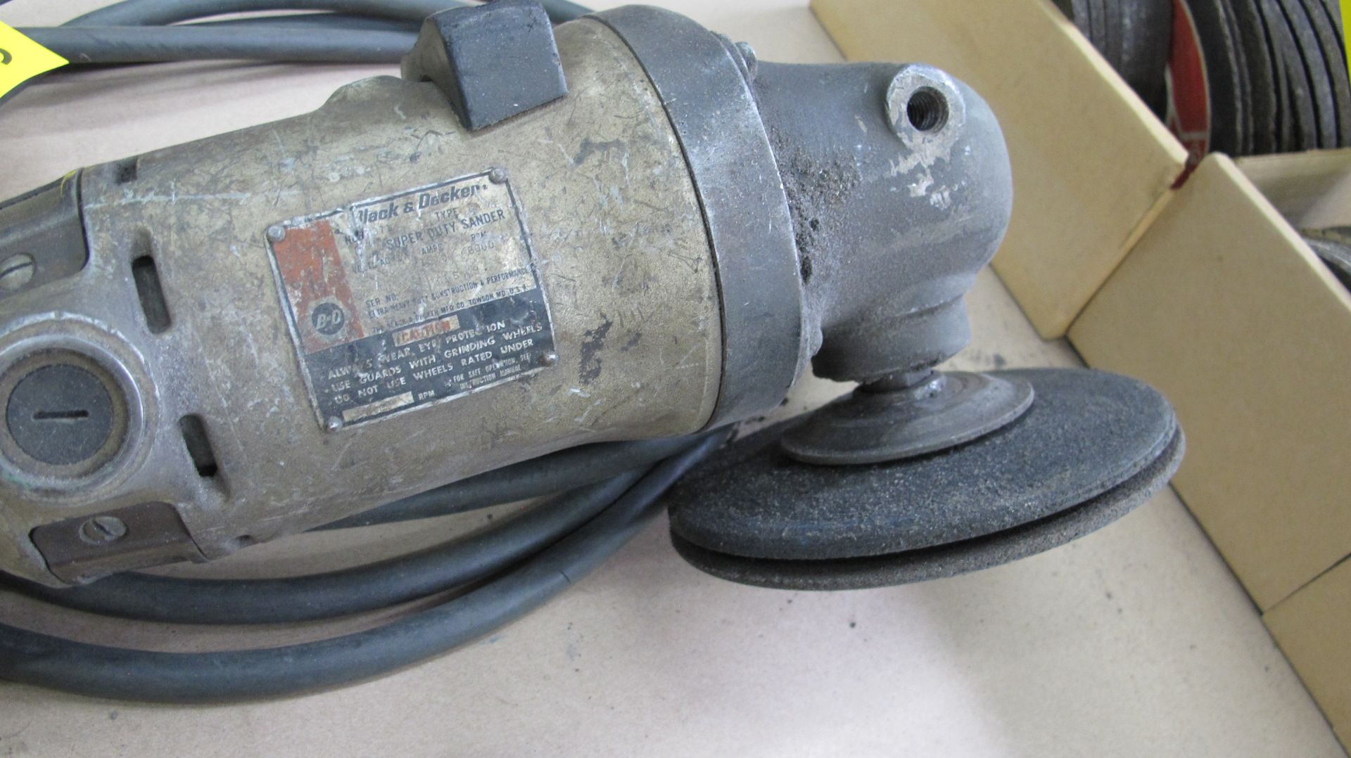 HEAVY DUTY BLACK AND DECKER SUPER DUTY SANDER (MACHINE SHOP) - Image 2 of 2