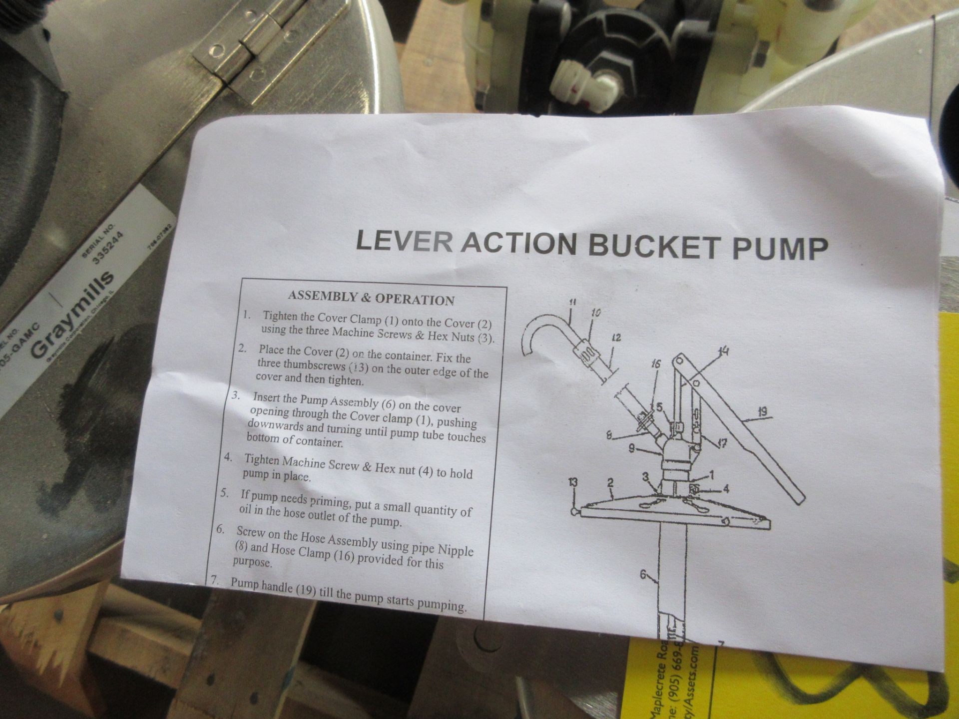 LOT OF (2) GREYMILLS H3105-GAMC LEVEL ACTION BUCKET PUMPS AND (1) ARO DOUBLE DIAPHRAGM PUMP ON - Image 3 of 3