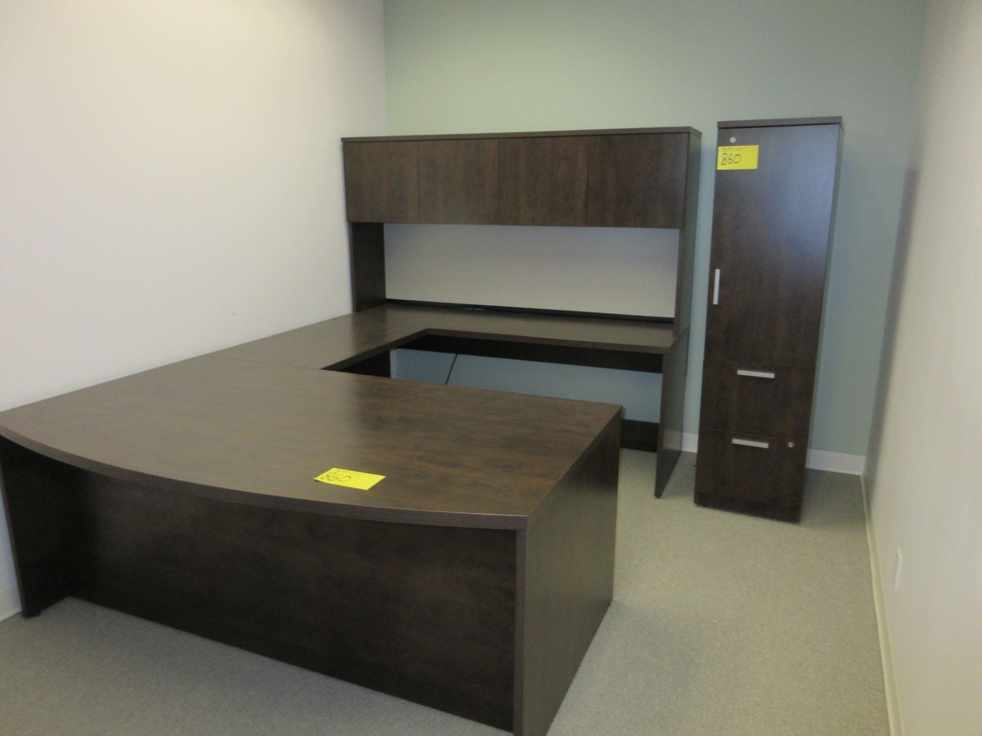 3-DRAWER U-SHAPED WORKSTATION W/ ARMOIRE (FRONT OFFICES) (SUBJECT TO BULK BID LOT 851A)