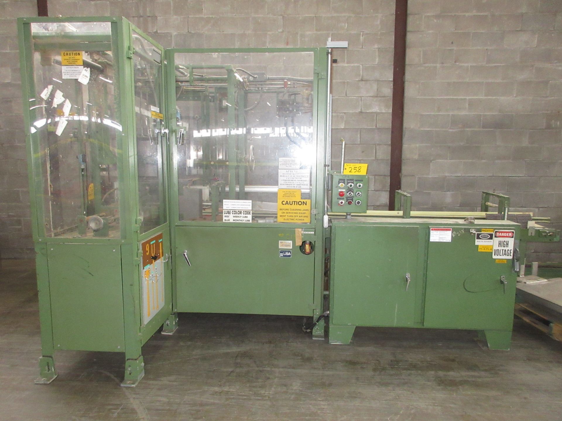 SALWASSER R300AL WRAPPER W/ CONTROLS, ELECTRICAL PANEL AND OUTFEED CONVEYOR (NORTHEAST WAREHOUSE)