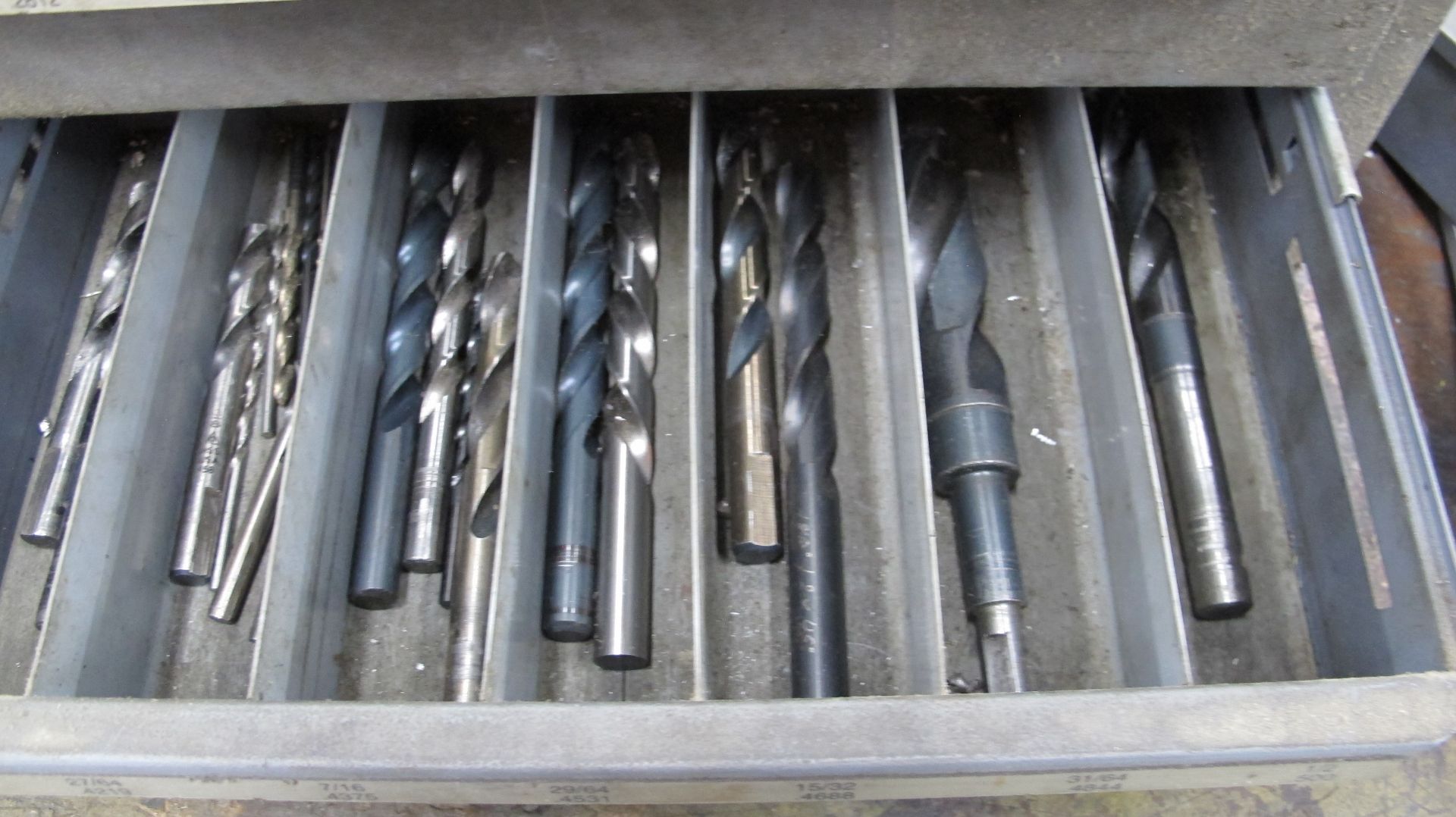 LOT OF (3) DRILL BIT STORAGE CABINETS (5 DRAWER AND (2) 3 DRAWER) W/ DRILL BIT CONTENTS AND - Image 4 of 13