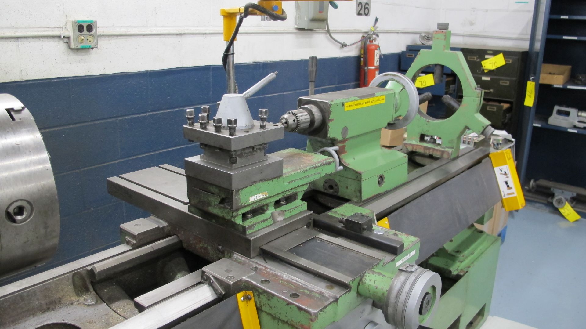 TARNOW TUI50M LATHE, S/N 3562, 20 TO 1,600 RPM, 24" SWING, 80" BED, 3 AND 4 JAW CHUCKS, QUICK CHANGE - Image 7 of 14