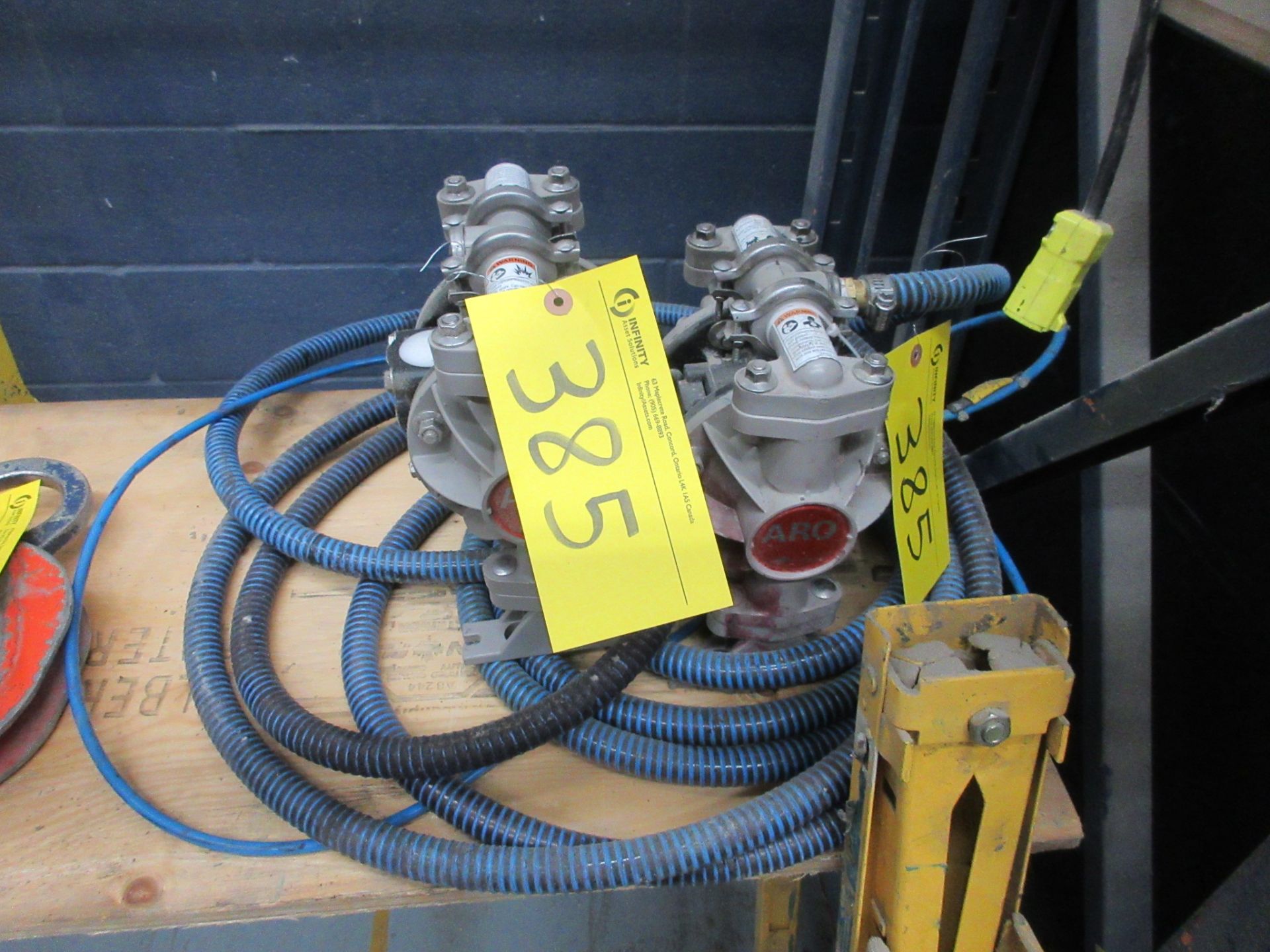 LOT OF (2) ARO DIAPHRAGM PUMPS W/ HOSE (MAINTENANCE SHOP, WEST PLANT)