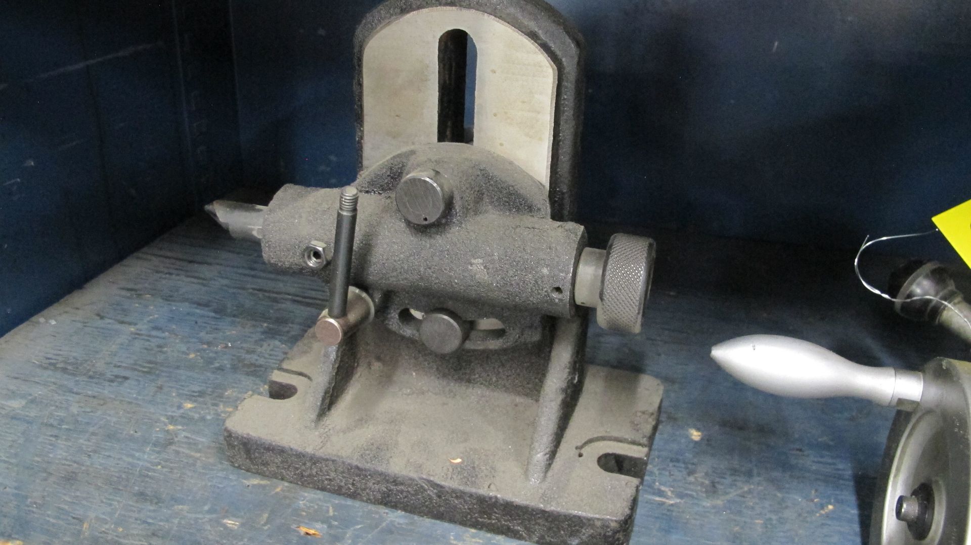 VERTEX MACHINERY WORKS PRECISION MACHINE TOOL W/ 6-1/2"DIA/ 3-JAW CHUCK AND TAILSTOCK (MACHINE - Image 4 of 4