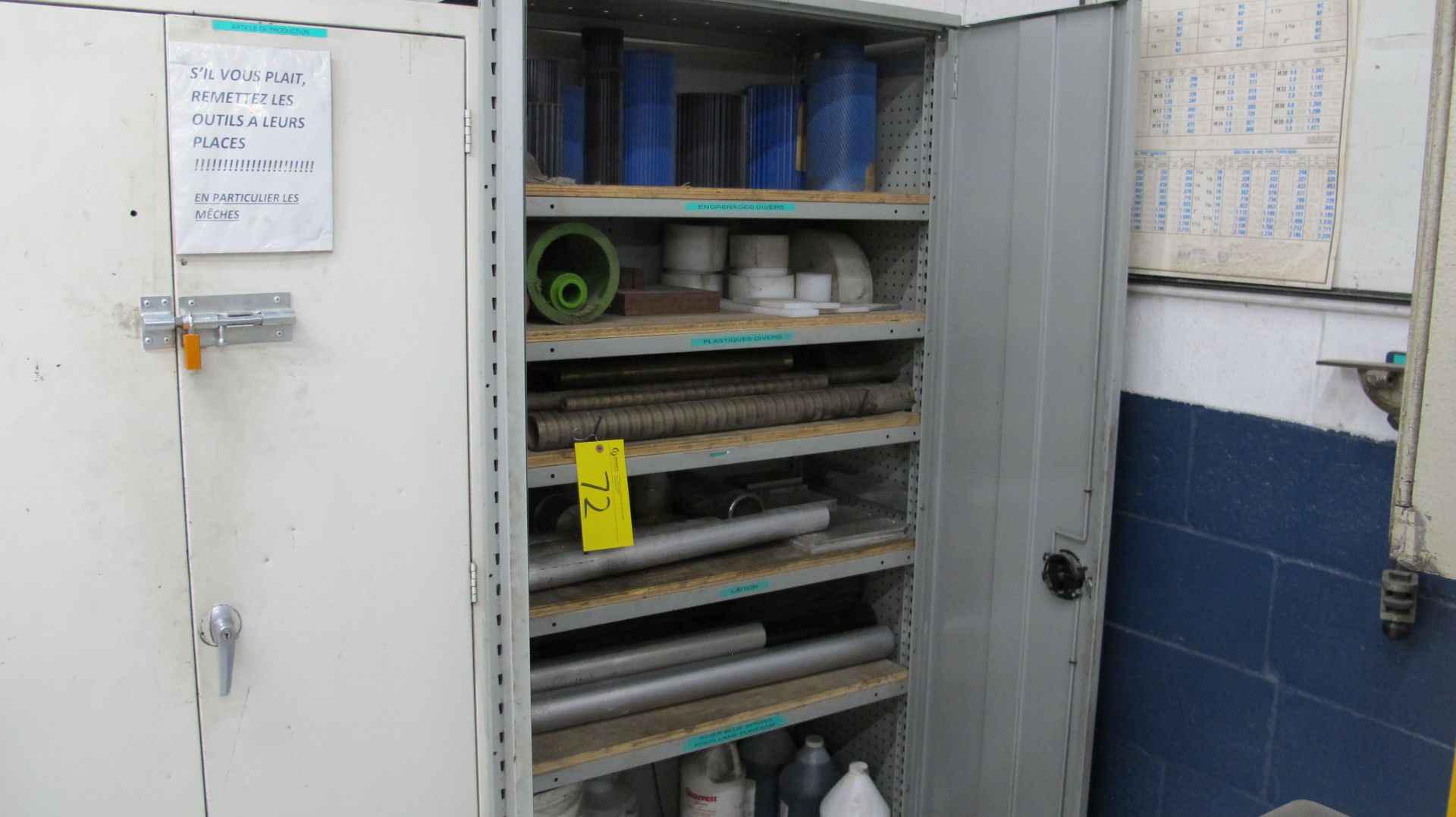 2-DOOR METAL CABINET W/ METAL BAR STOCK, PLASTIC AND CLEANING FLUIDS (MACHINE SHOP) - Image 5 of 5