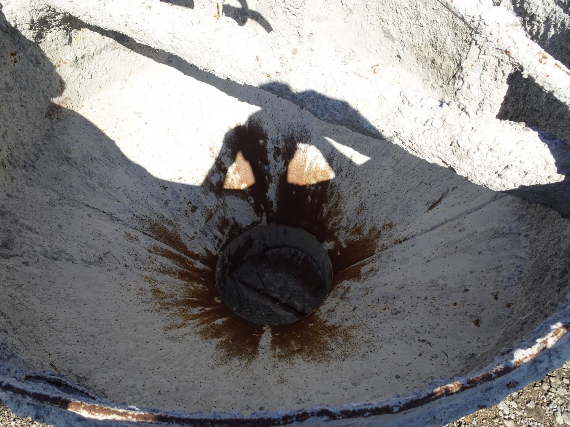 48" OPENING CONCRETE BUCKET - Image 5 of 6