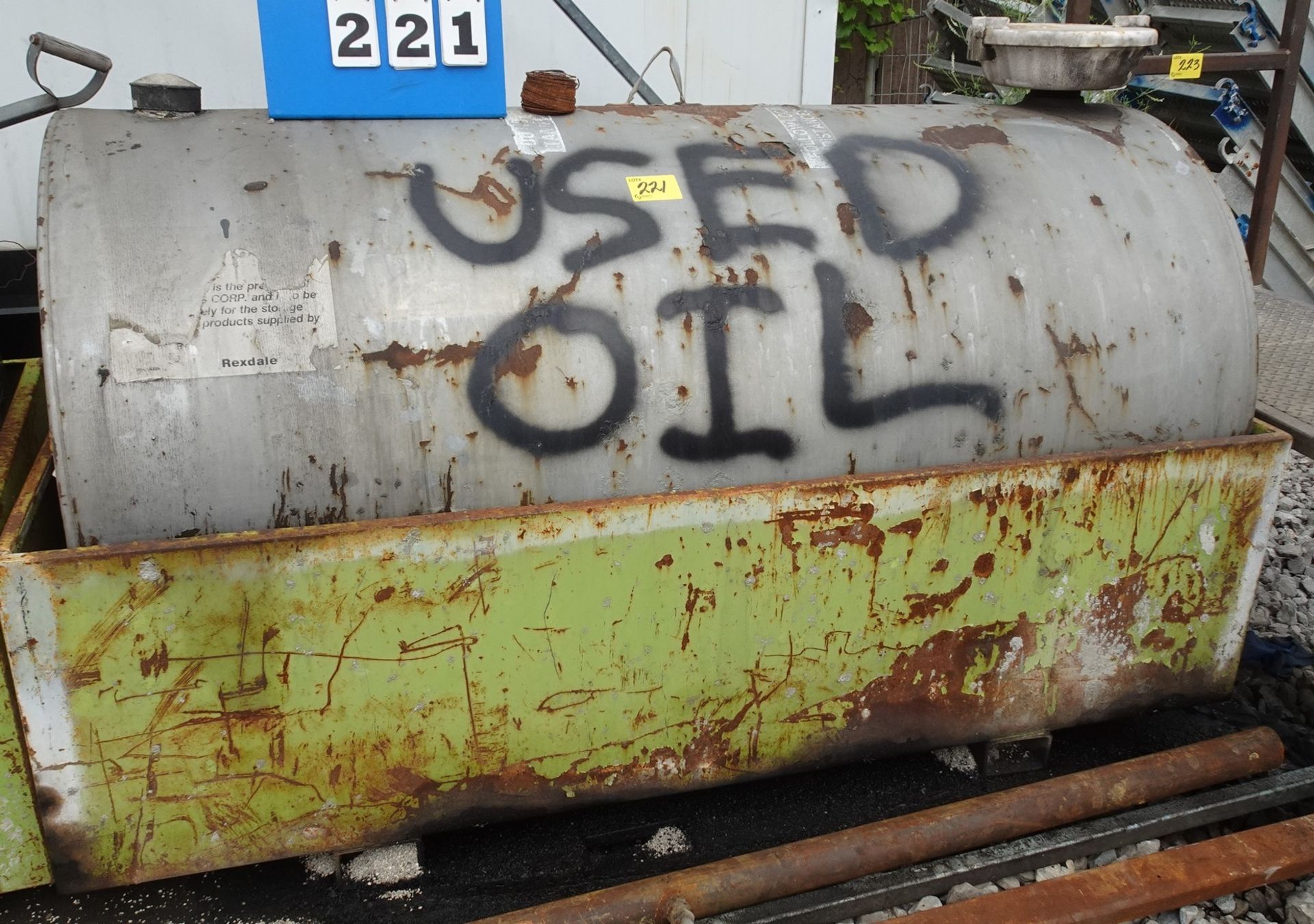 1345 LITRE OIL STORAGE TANK C/W SPILL BIN