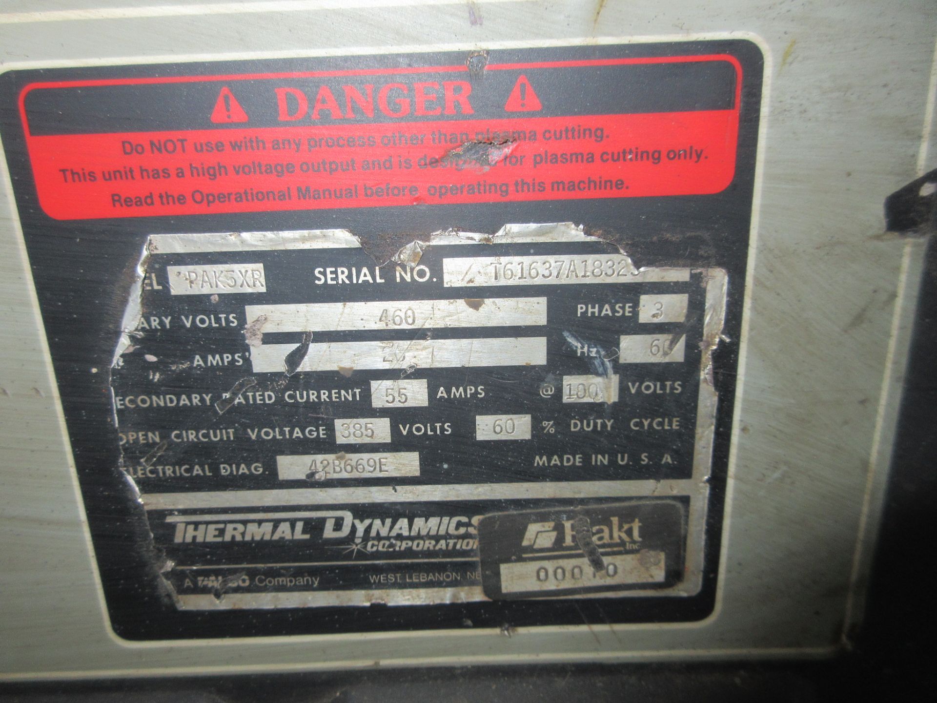 THERMAL ARC PAX 5XR PLASMA CUTTER W/ CART AND CABLES - Image 4 of 4