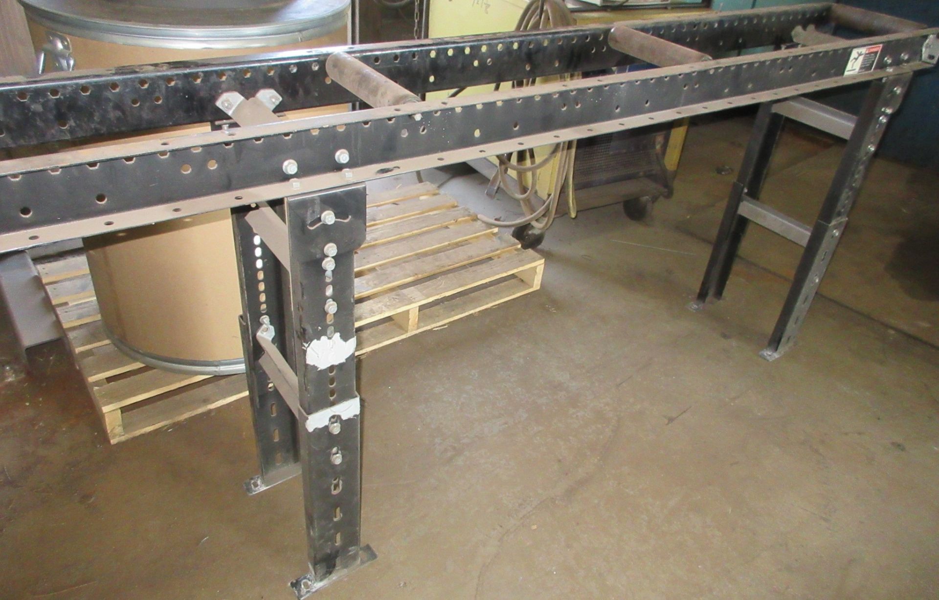 SCOTCHMAN CPO-350 COLD CUT SAW, 350LT/PA/11 W/ INFEED AND OUTFEED CONVEYORS - Image 8 of 8
