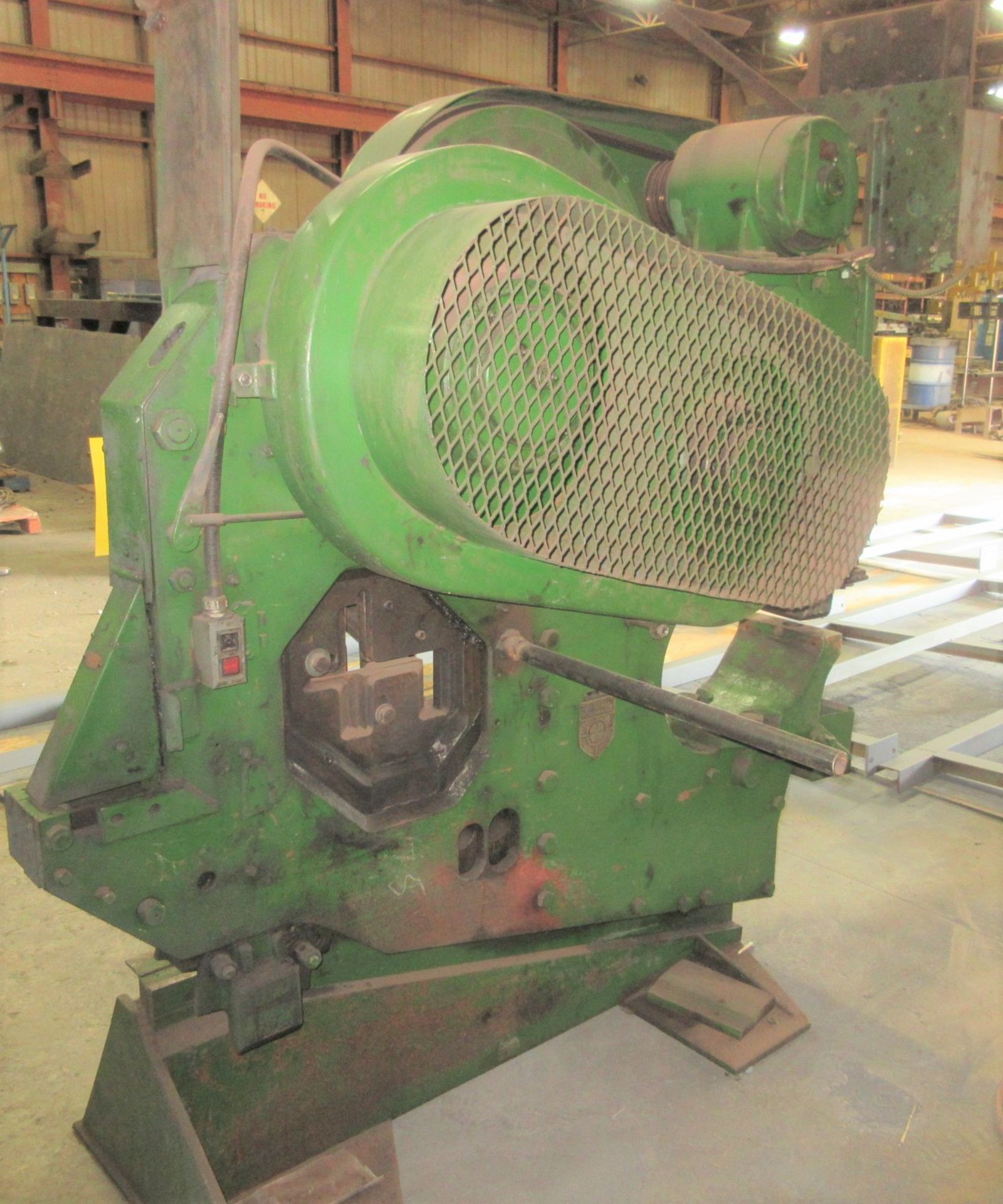 PEDDINGHAUS 210/16 IRONWORKER, 88-TON CAP. 5” X 5” X ½” W/ ASST. DIES - Image 10 of 15