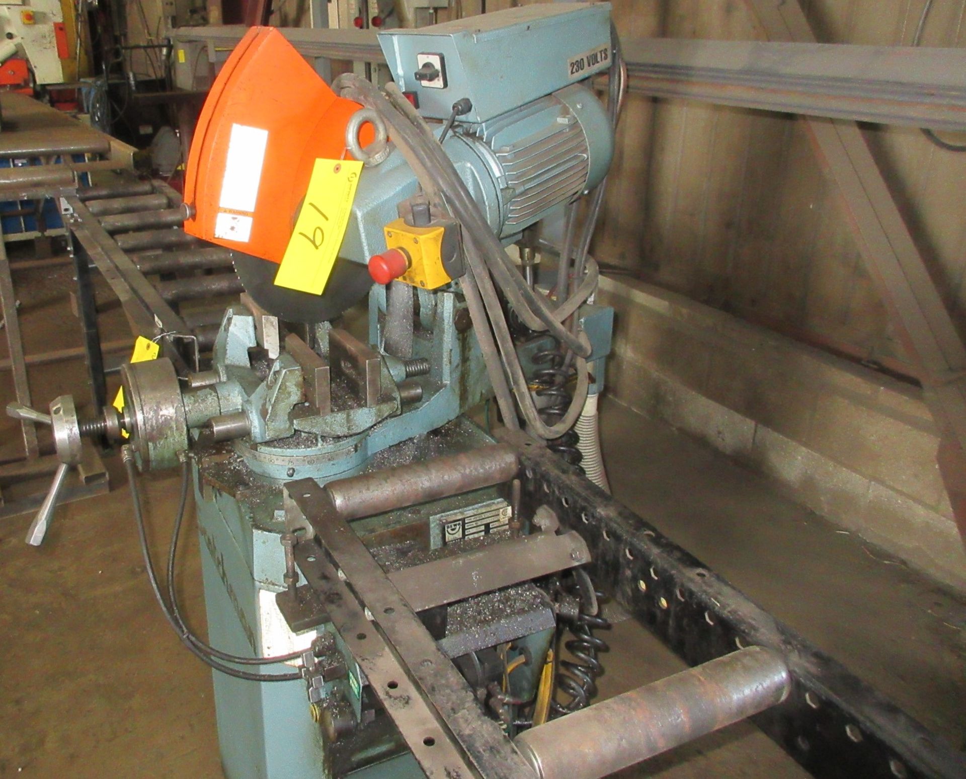 SCOTCHMAN CPO-350 COLD CUT SAW, 350LT/PA/11 W/ INFEED AND OUTFEED CONVEYORS - Image 4 of 8