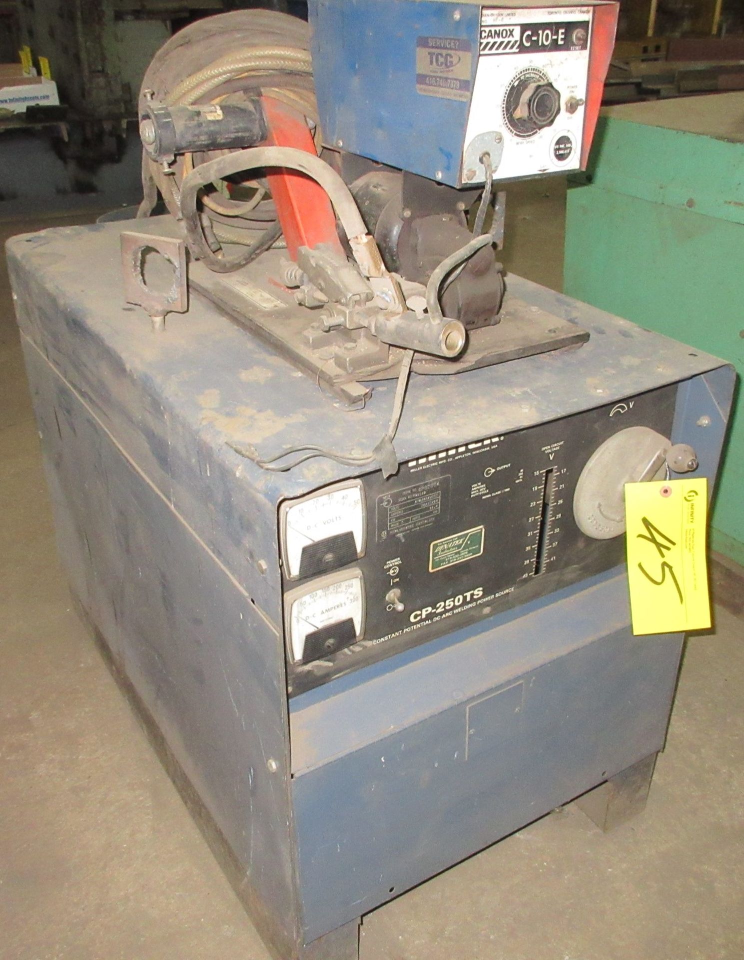 MILLER CP250TS WELDER W/ CANOX C-10-E WIRE FEEDER